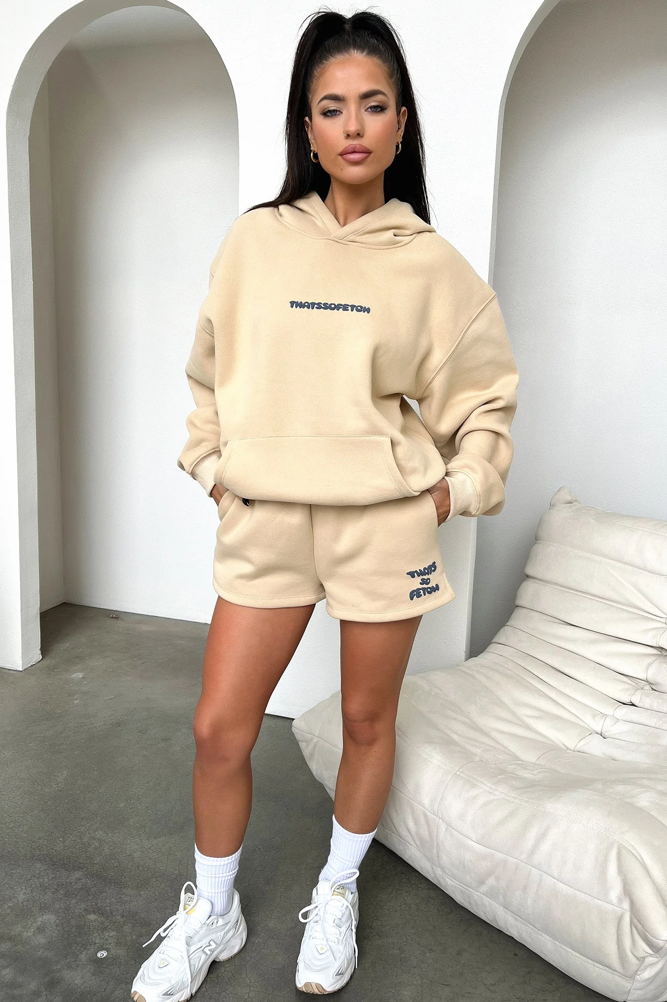 10046-series-3-hoodie-beige-1.jpg