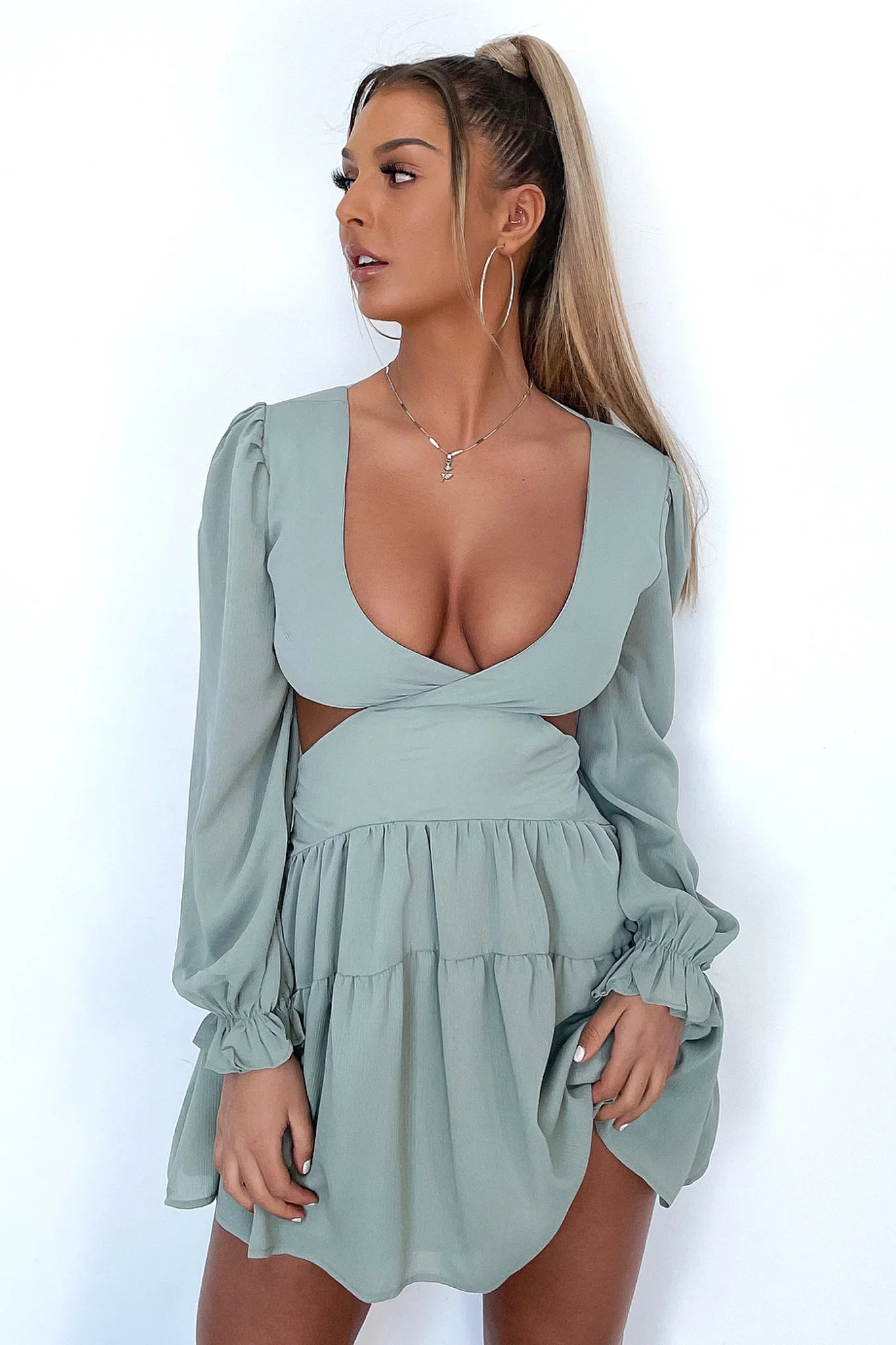 10669-avalon-dress-sage-1.webp