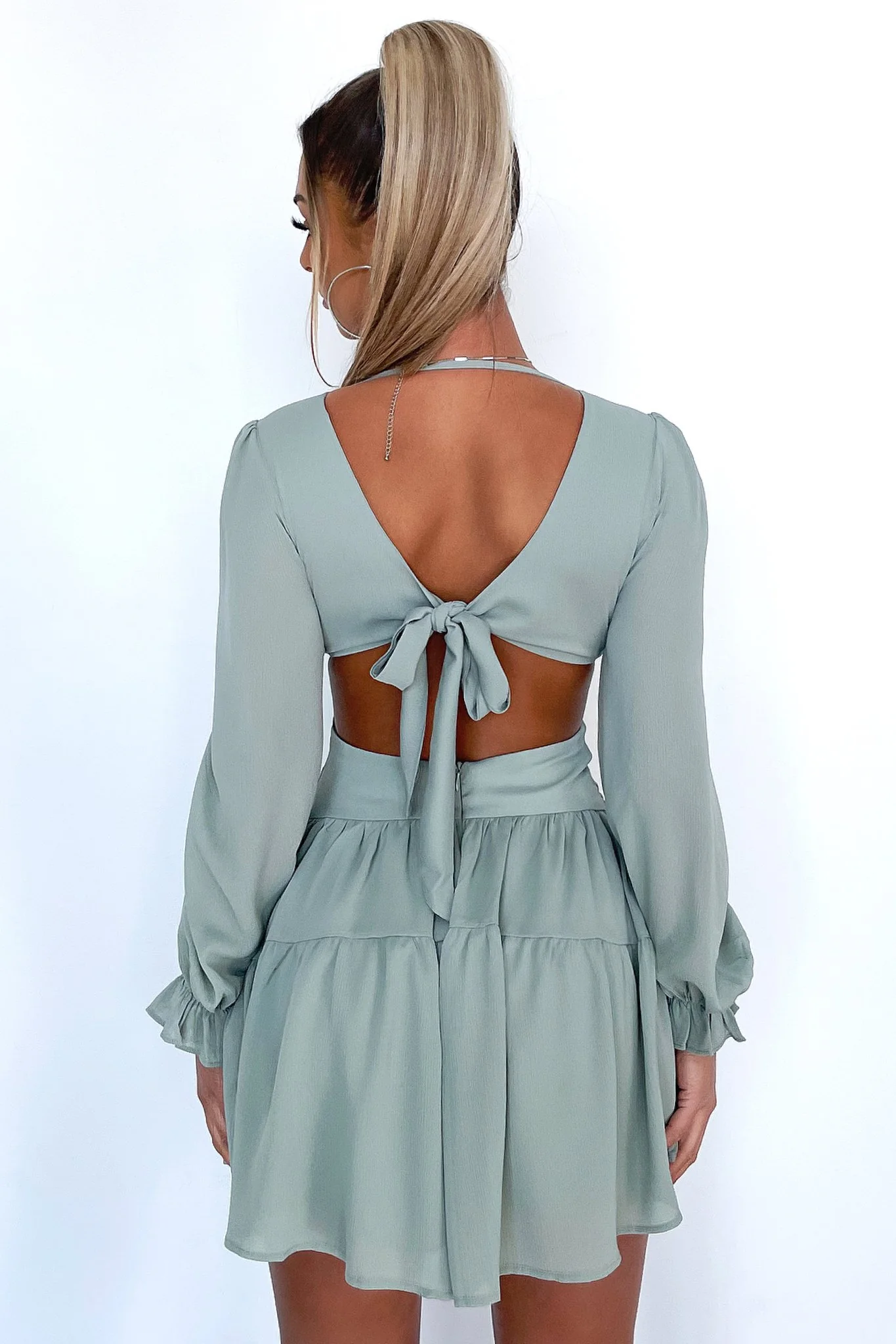10669-avalon-dress-sage-1.webp