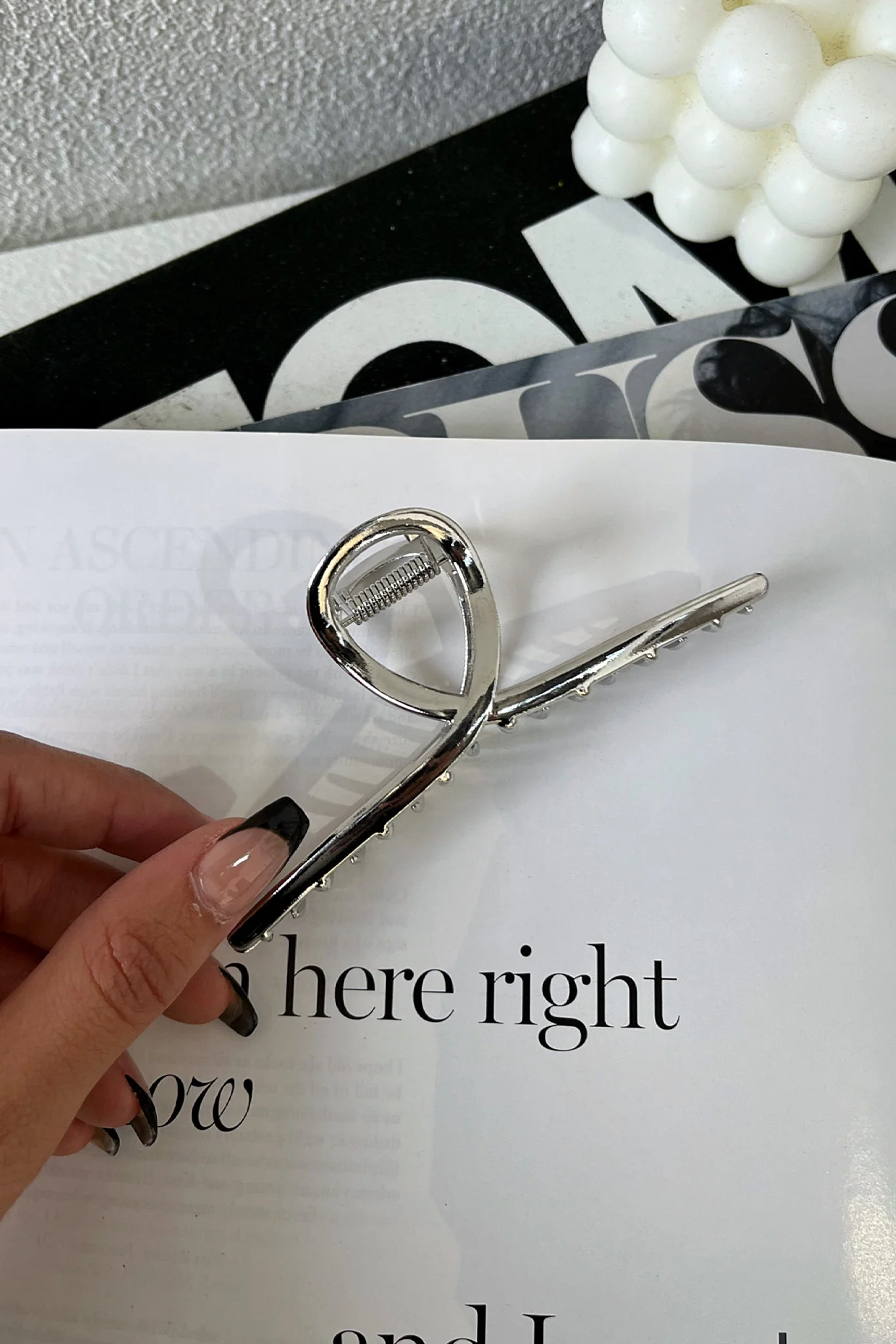 Saira Claw Clip - Silver