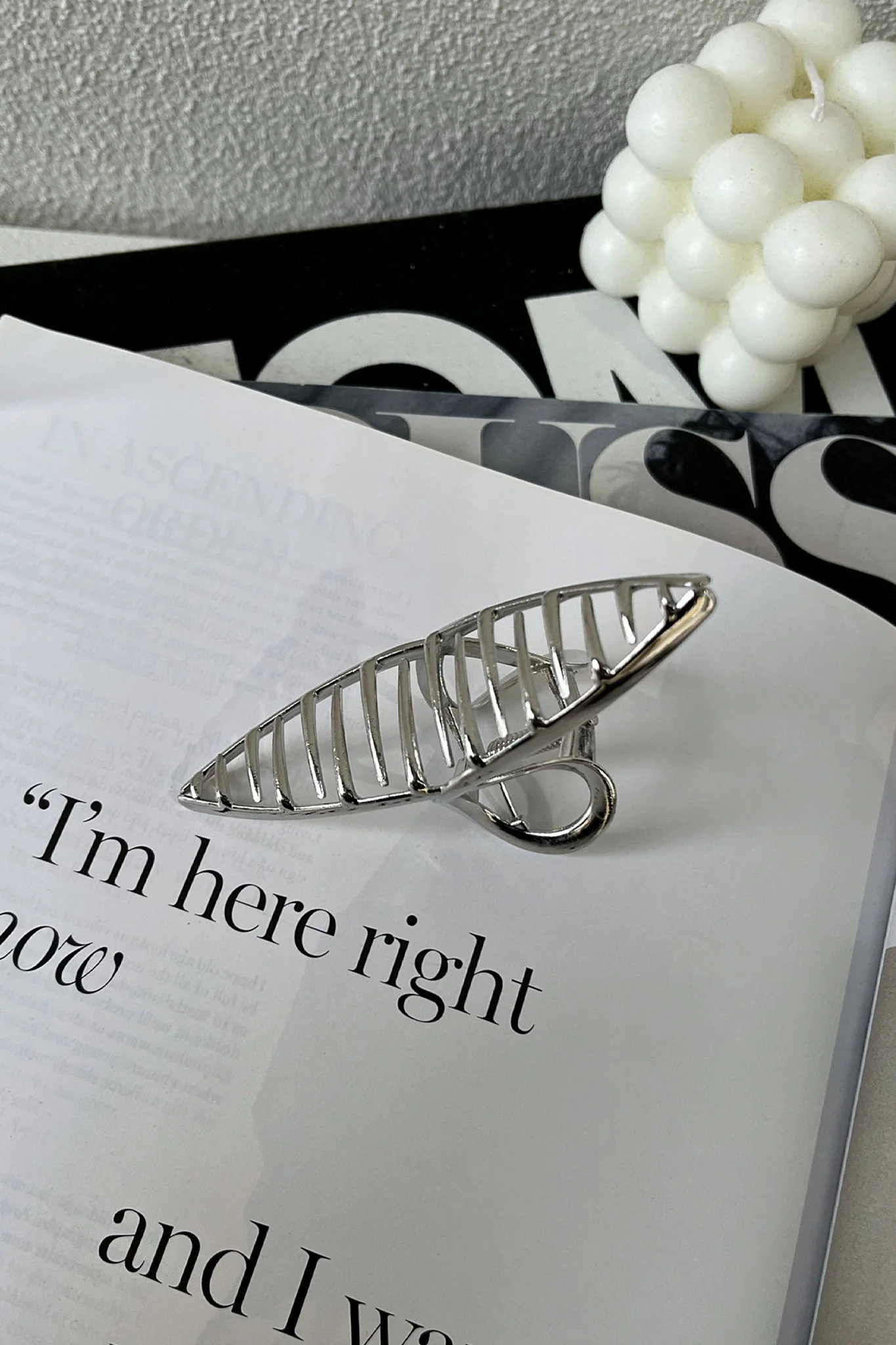 Saira Claw Clip - Silver