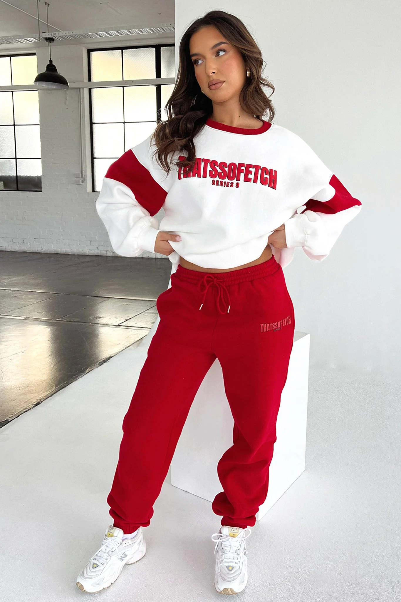 11184-series-9-crewneck-red-1.webp