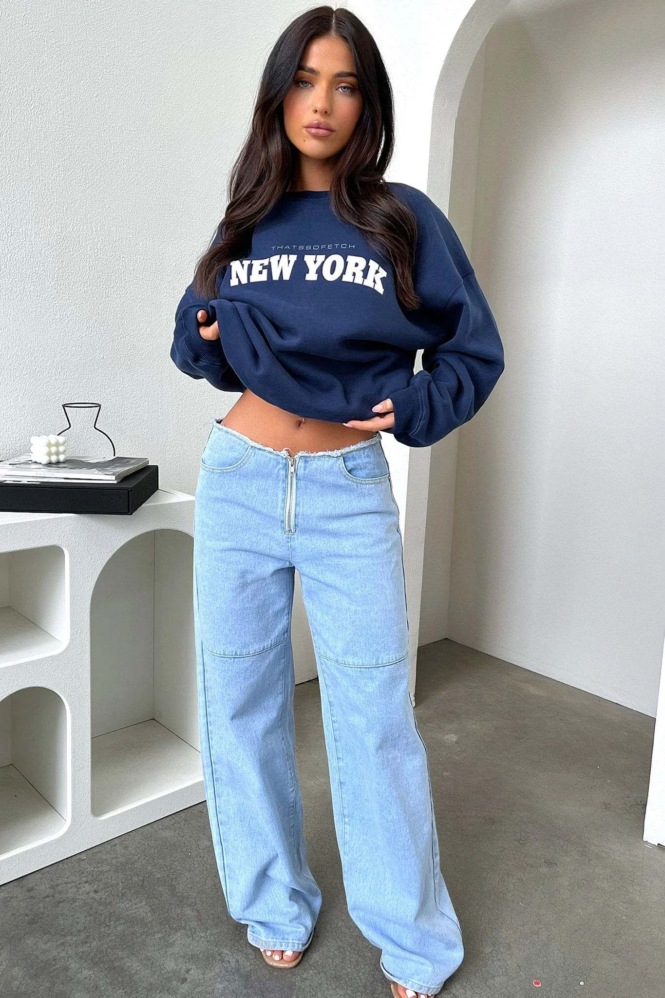 11515-new-york-crewneck-navy-1.webp
