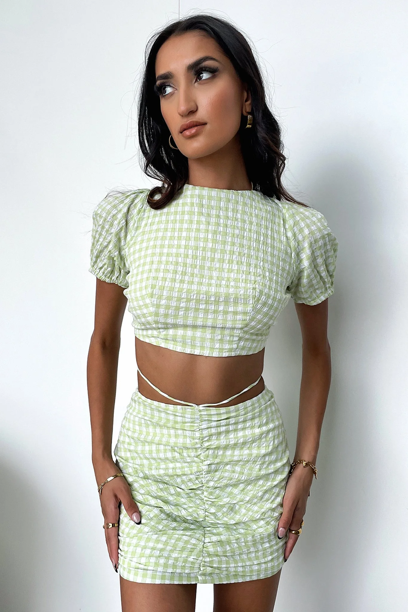 1194-gabby-crop-green-1.webp