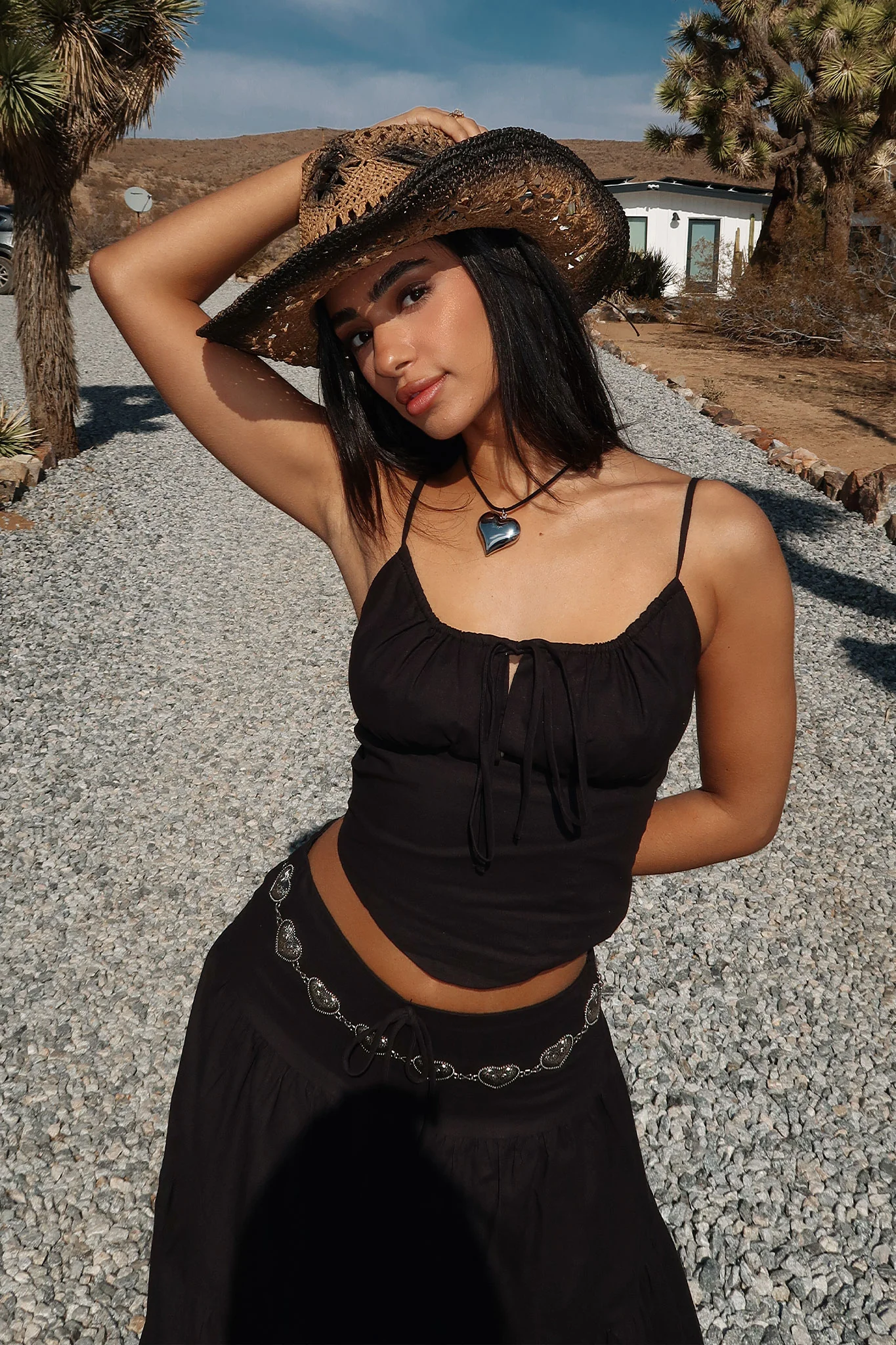 13359-barbados-linen-top-black-1.webp