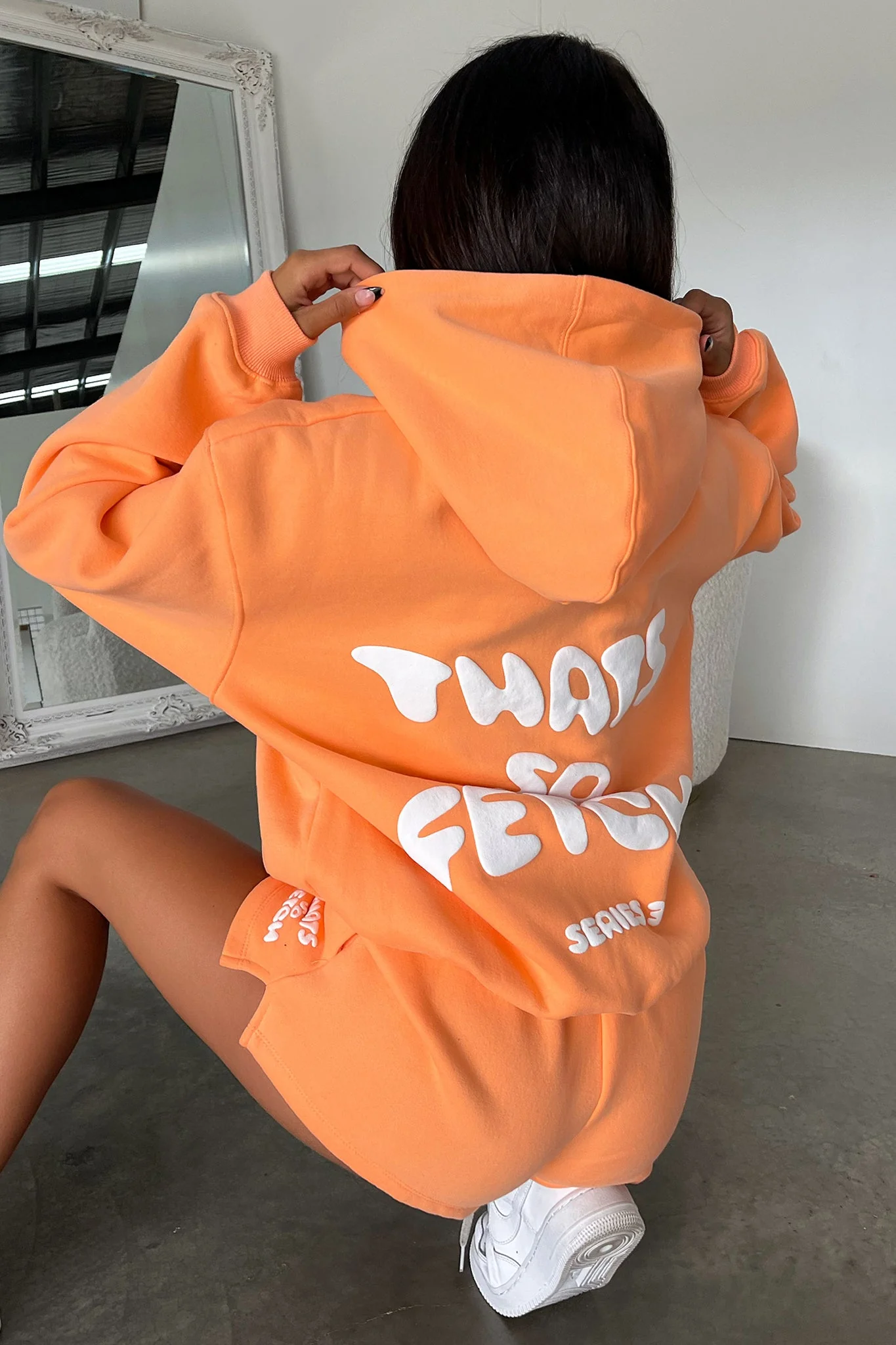 13494-series-3-shorts-peach-1.webp