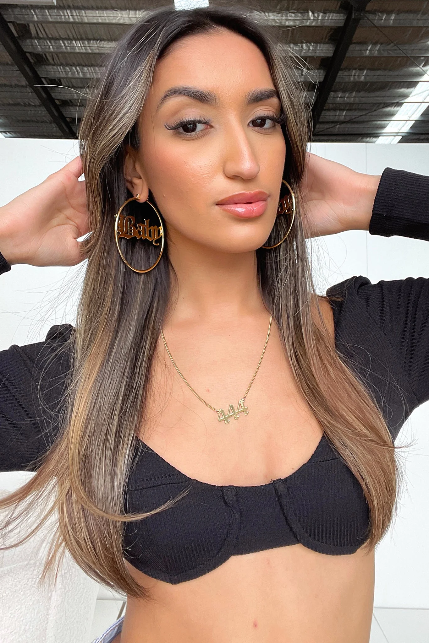 Ria Hoop Earrings - 18K Gold Plated