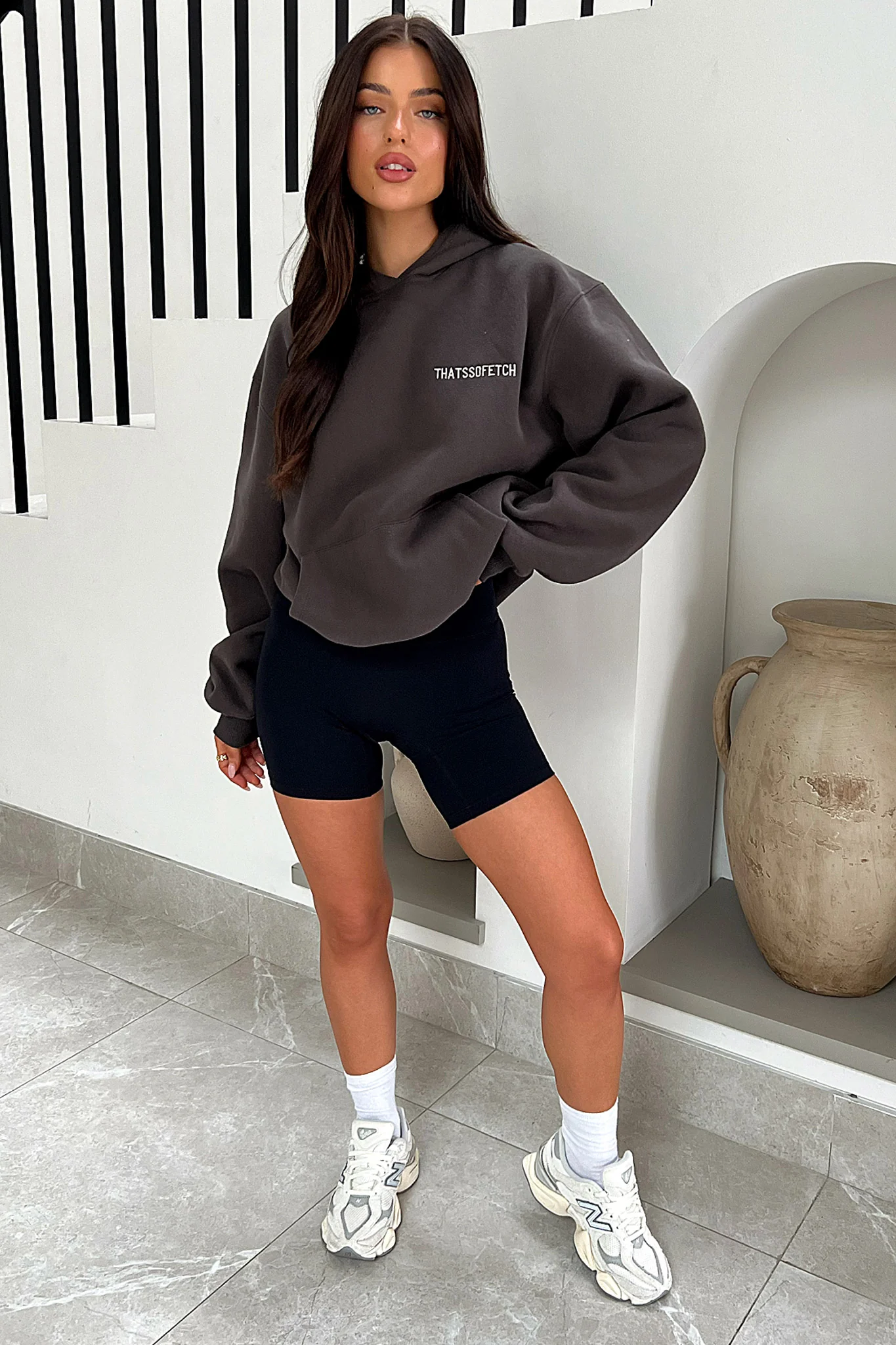 15200-jaska-hoodie-charcoal-1.webp