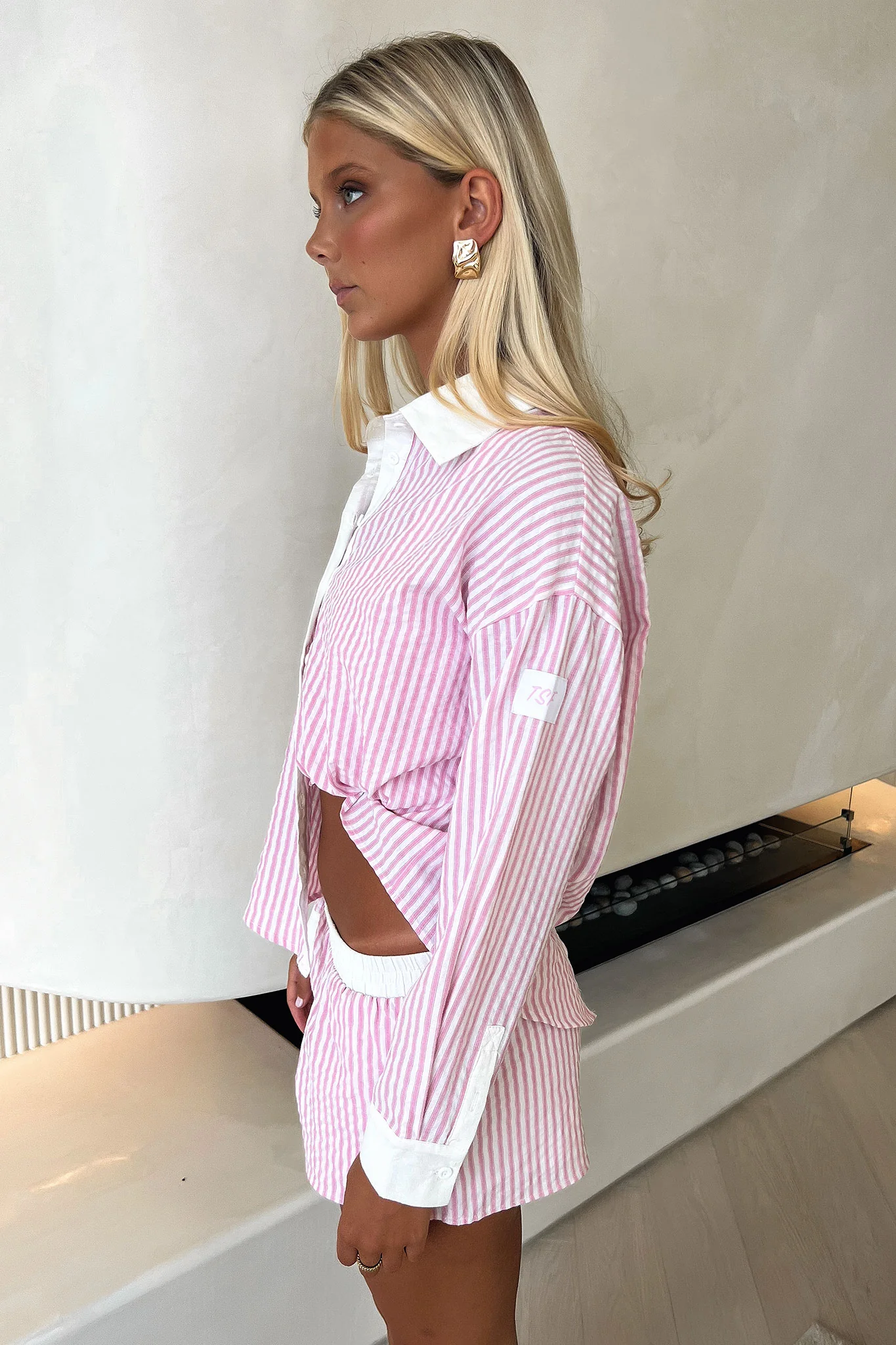 15455-augusta-shorts-pink-pinstripe-1.webp