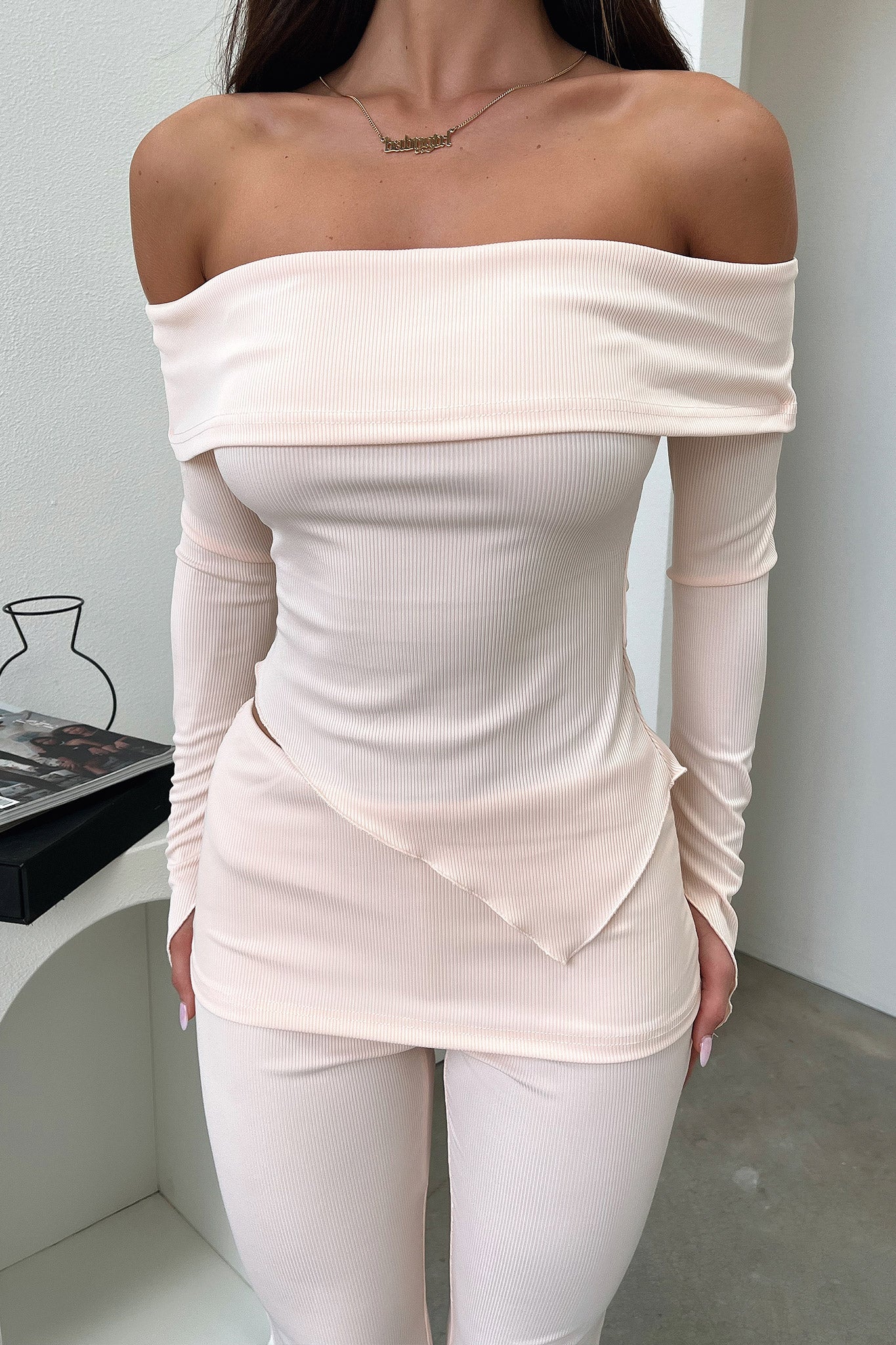 16670-aniston-pants-beige-1.webp