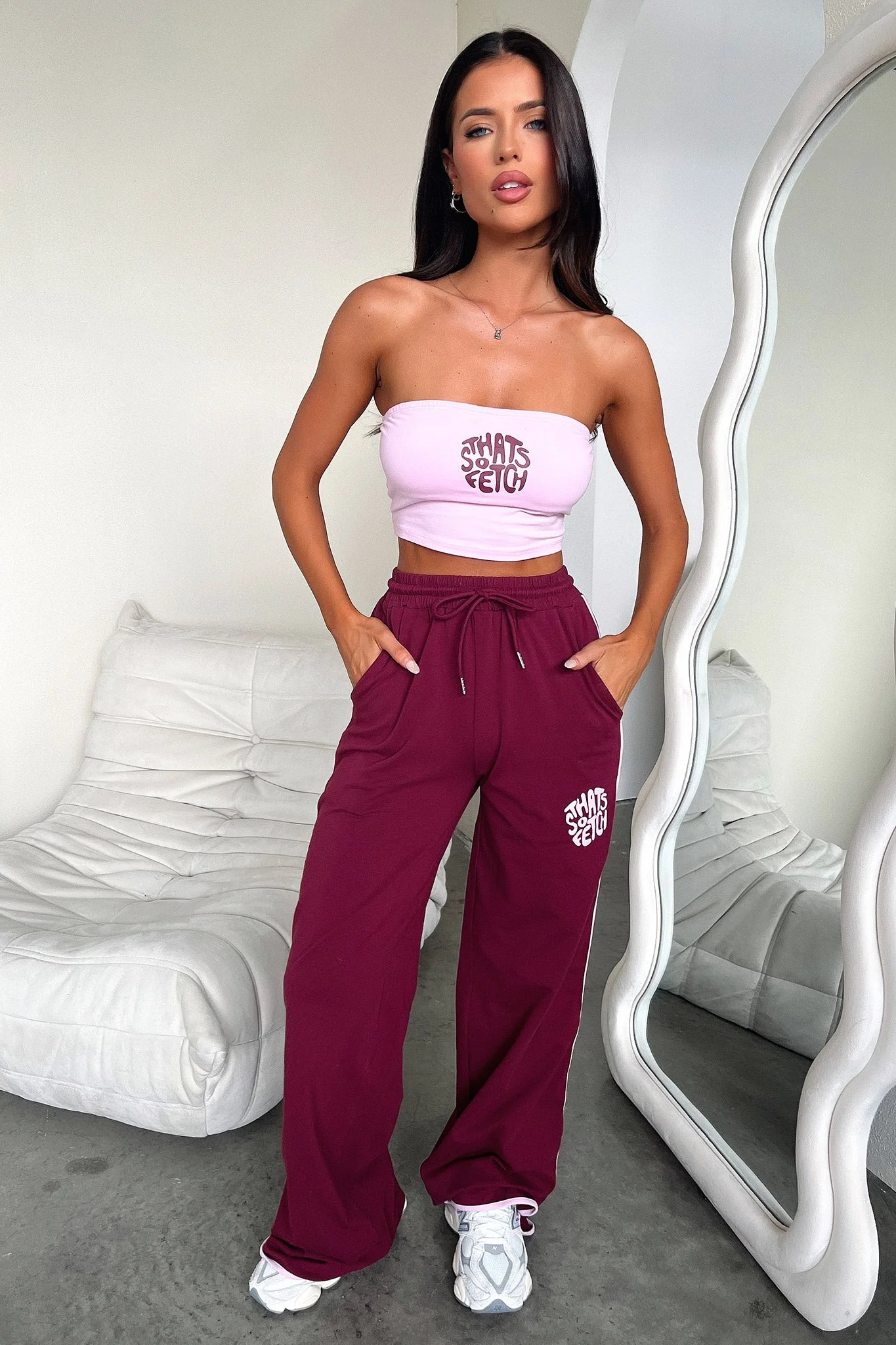 16882-beckham-wide-leg-pants-burgundy-1.jpg