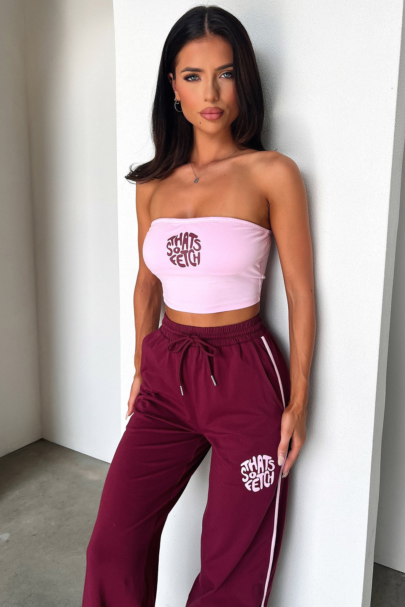 16882-beckham-wide-leg-pants-burgundy-1.jpg