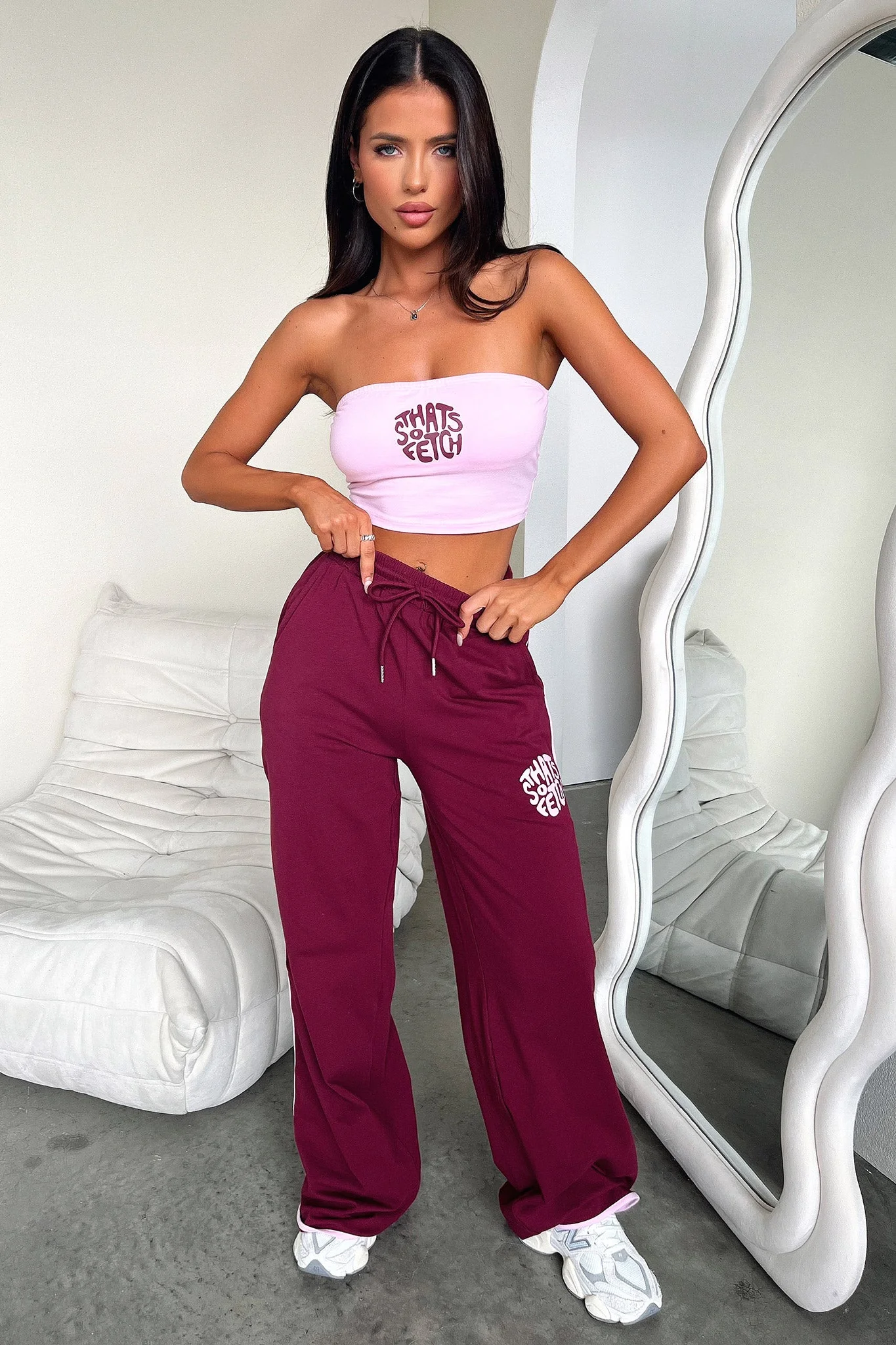 16882-beckham-wide-leg-pants-burgundy-1.jpg