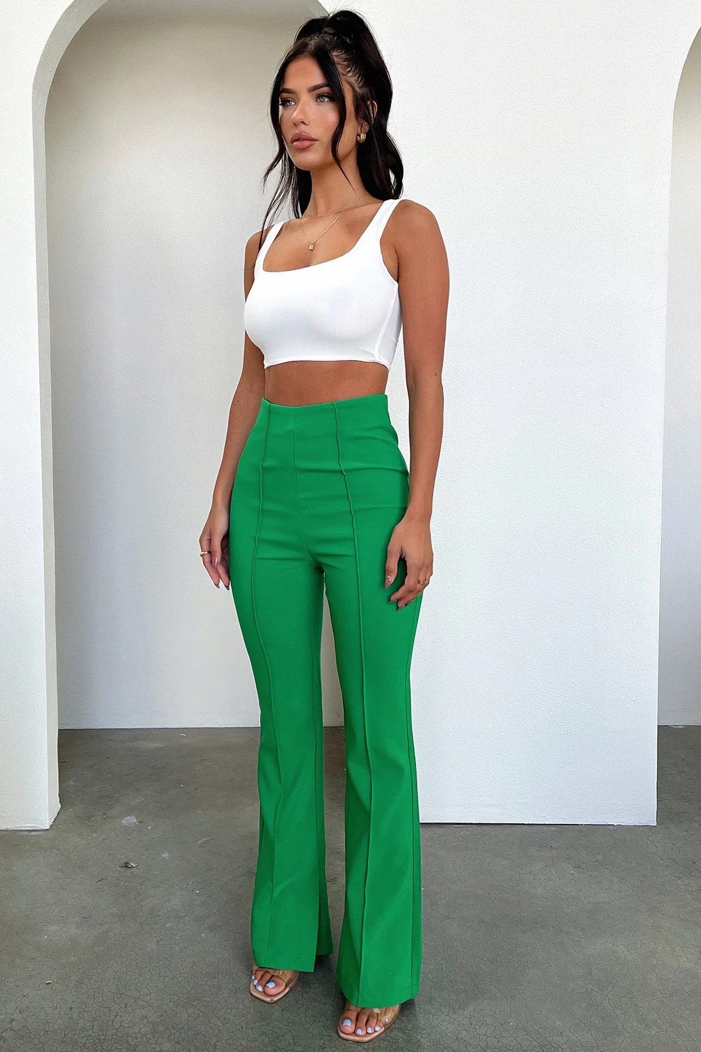 18421-isiah-pants-green-1.webp