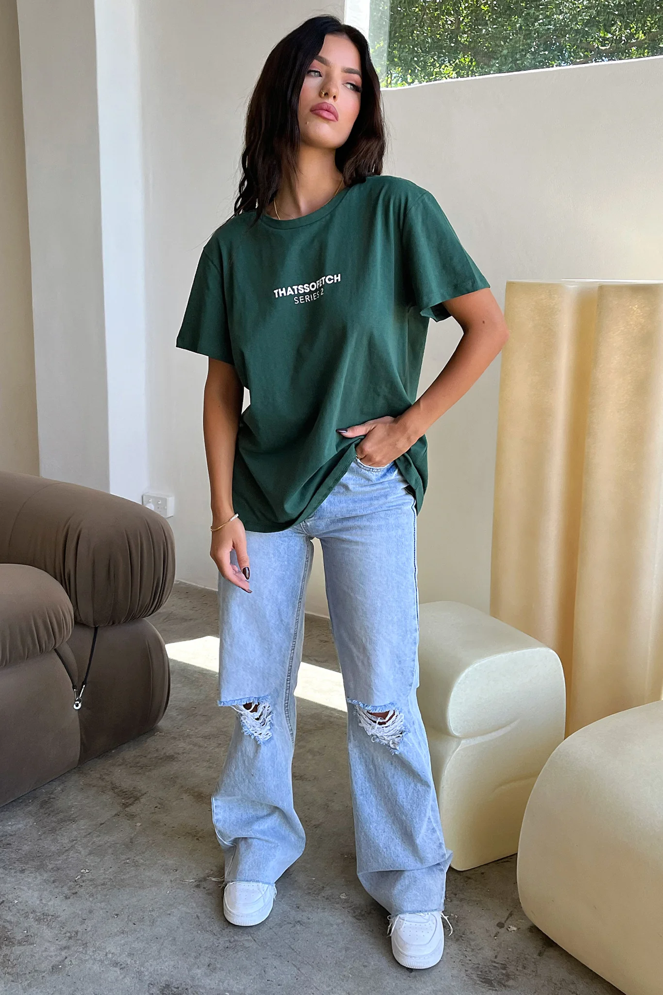 18459-series-2-tee-emerald-1.webp