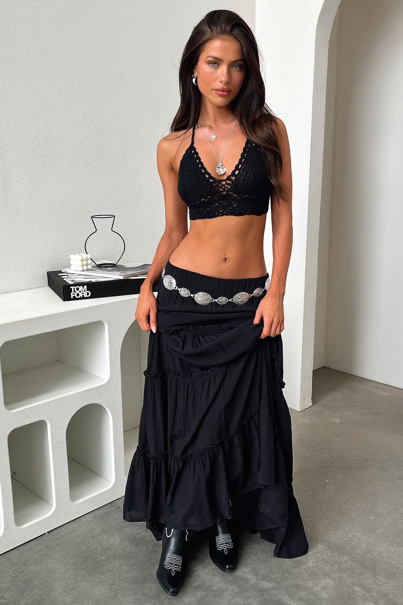 18580-valetta-crochet-halter-crop-black-1.jpg