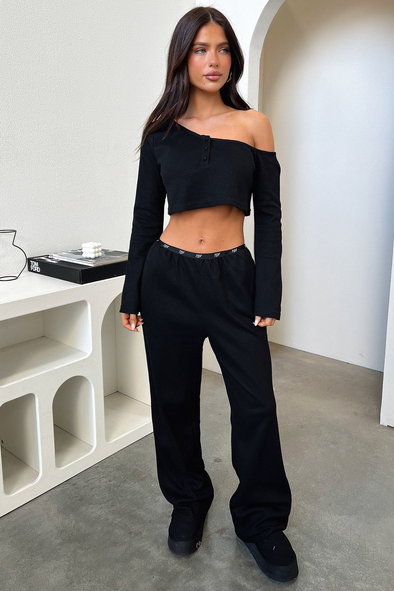 19576-dana-straight-leg-lounge-pants-black-1.jpg