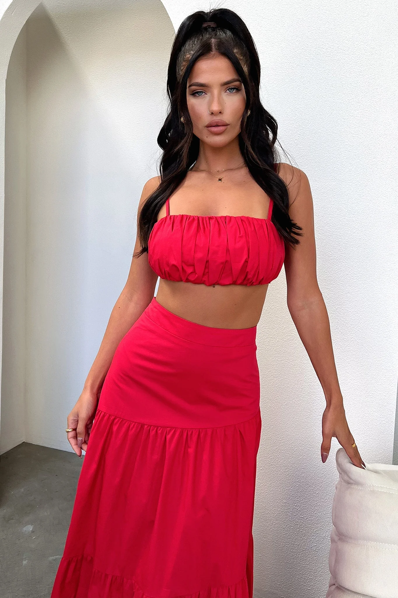 19658-lateisha-crop-red-1.webp