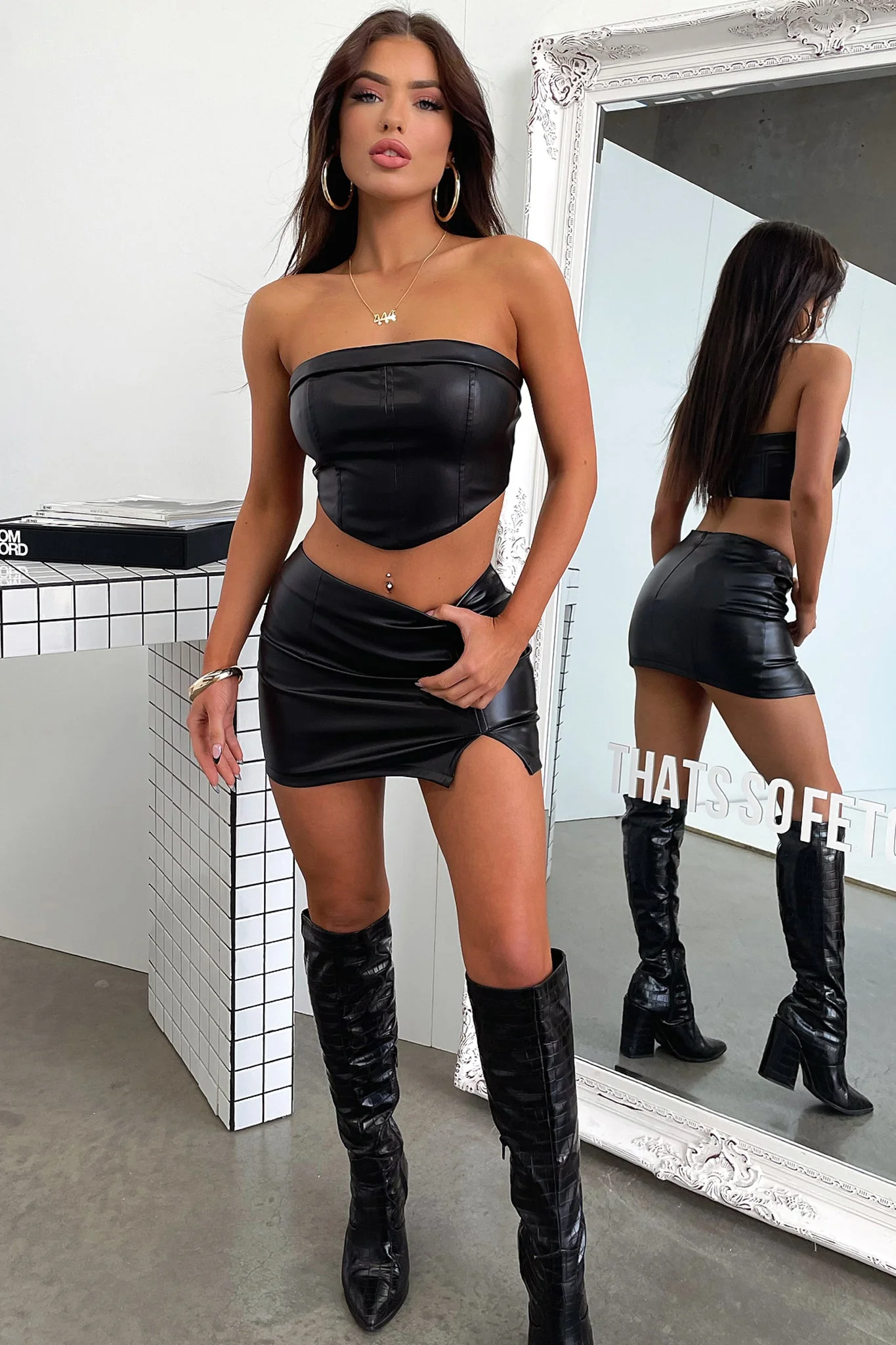 20078-marin-crop-black-pu-1.webp