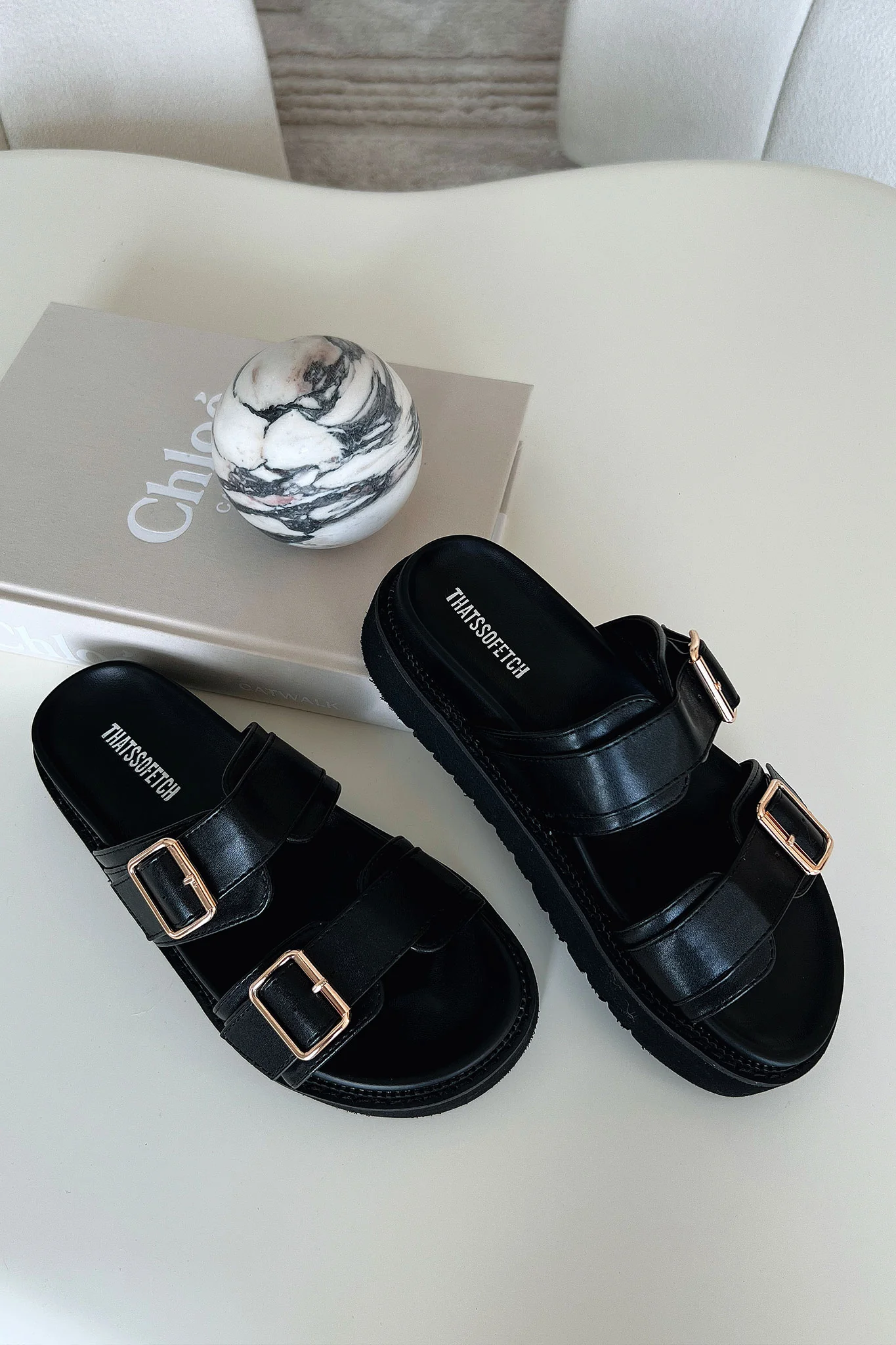 21571-capri-sandals-black-1.jpg