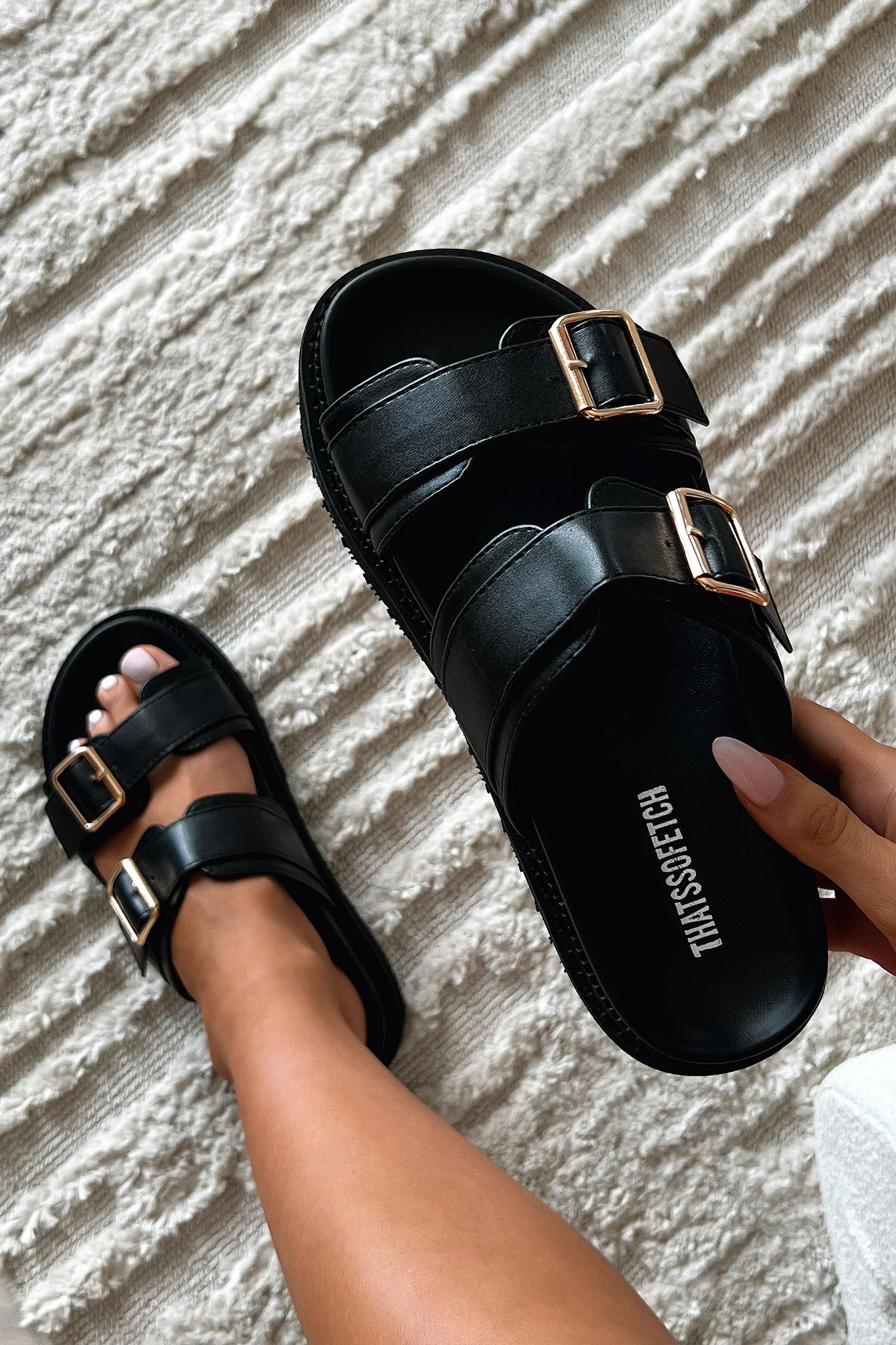 21571-capri-sandals-black-1.jpg