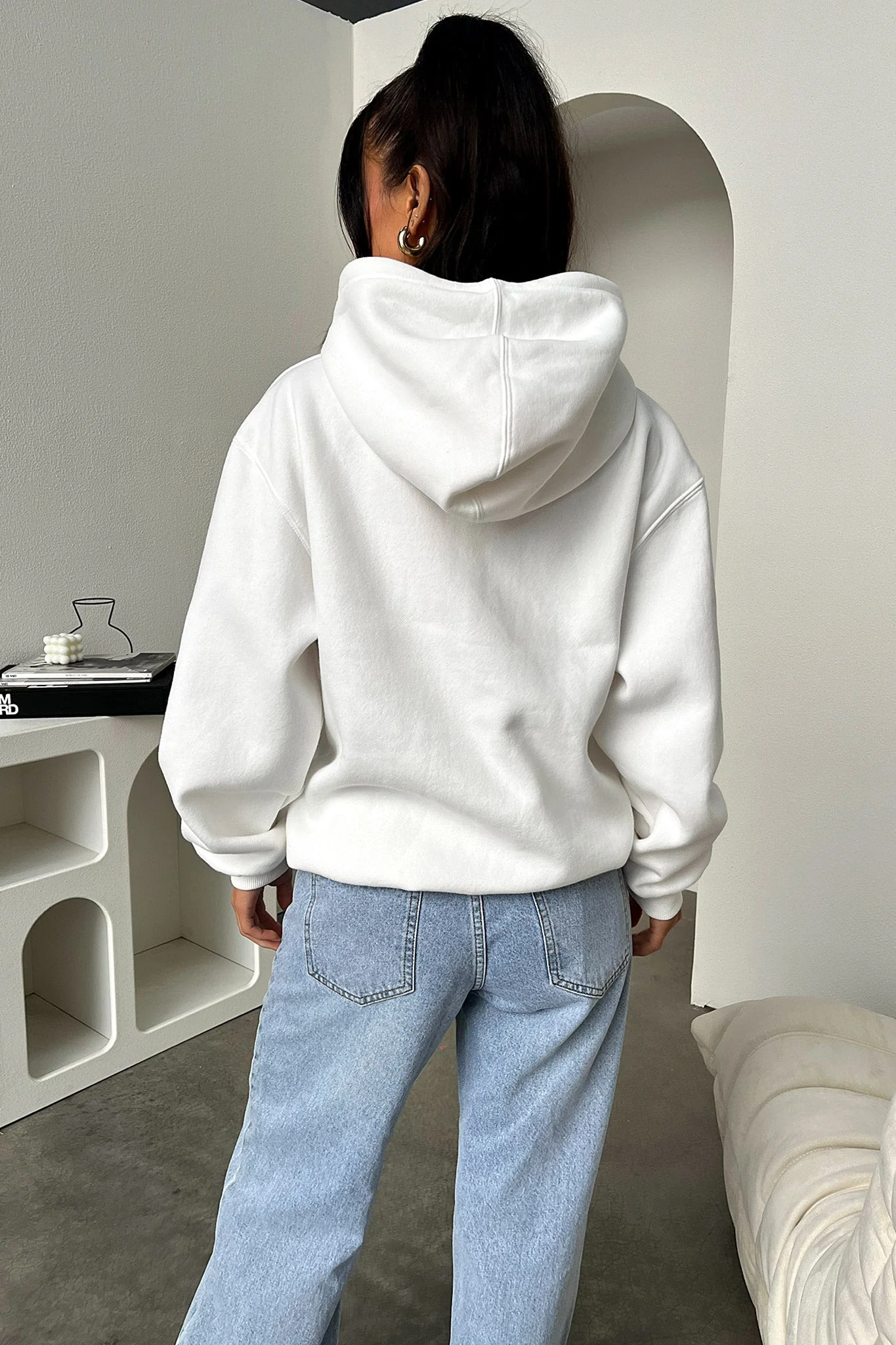 21803-calabasas-hoodie-white-1.webp