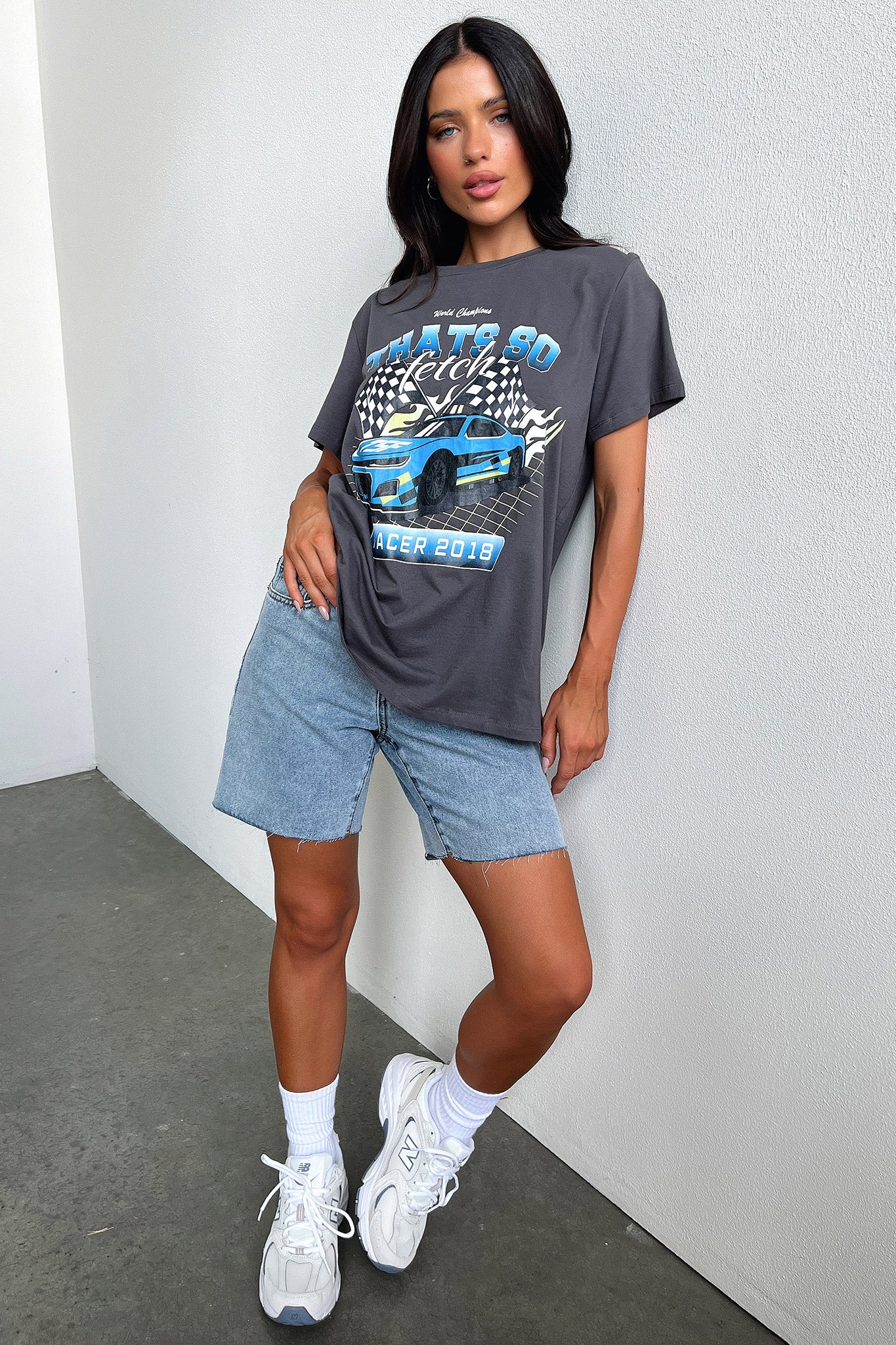 23038-homestretch-oversized-tee-charcoal-1.jpg