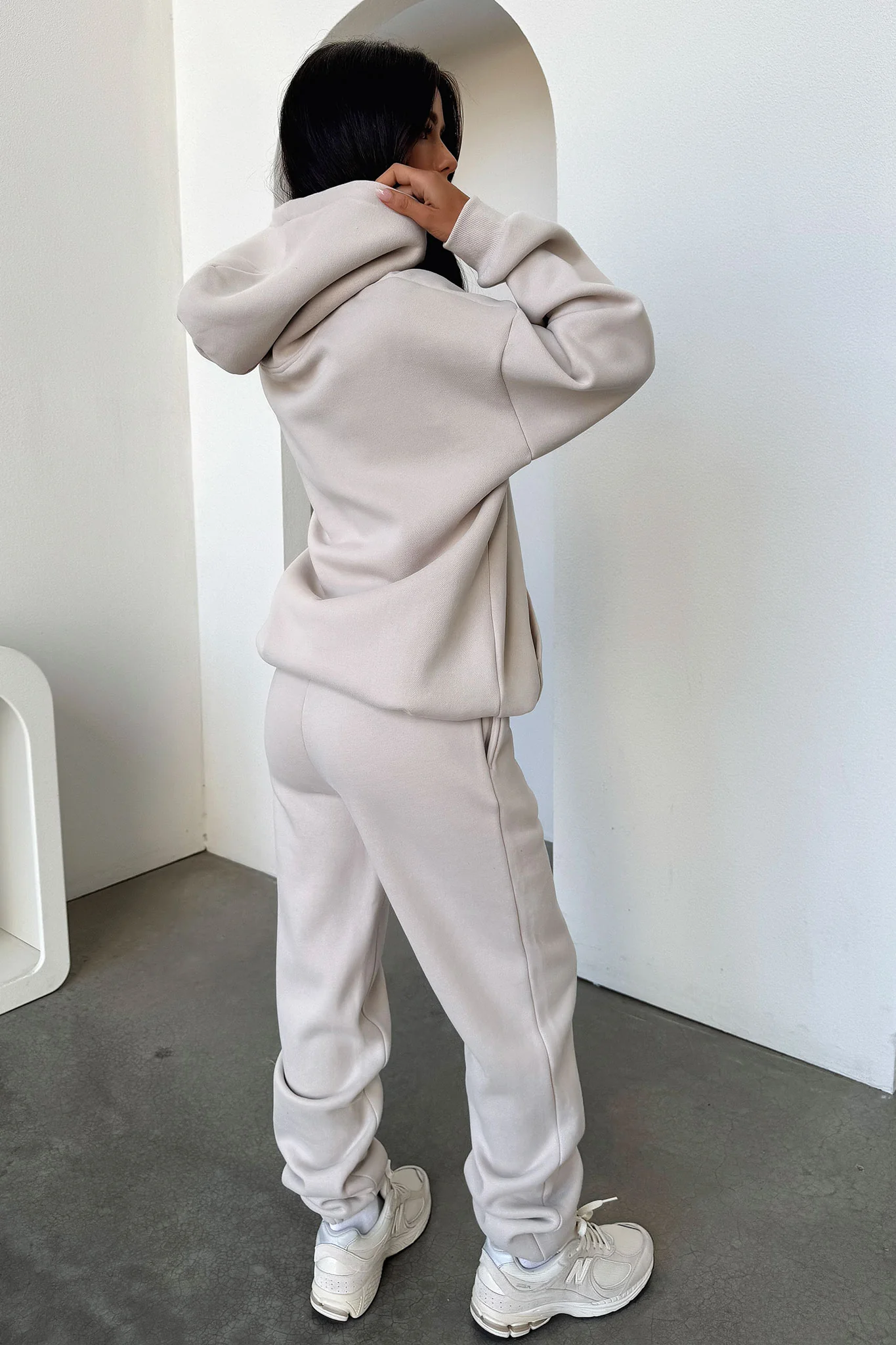 23323-kaztek-sweatpants-bone-1.webp