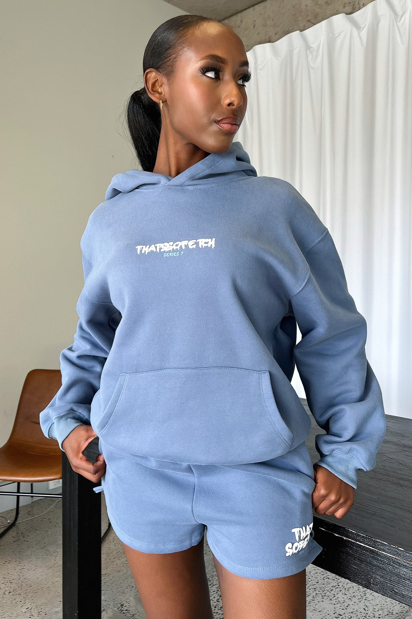 23670-series-7-shorts-blue-1.webp