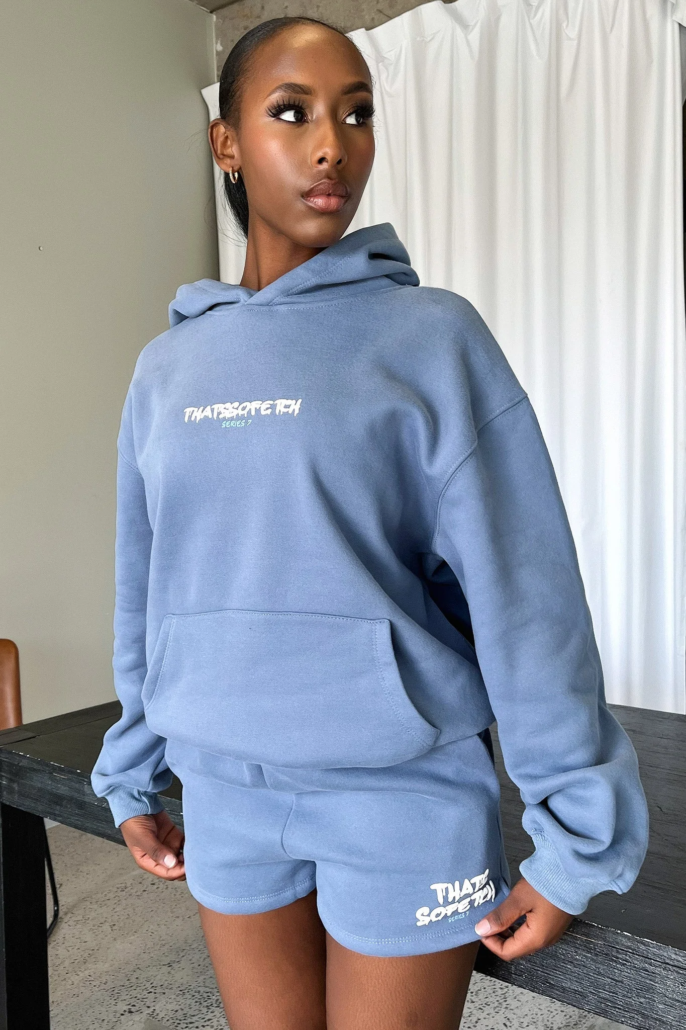 23670-series-7-shorts-blue-1.webp