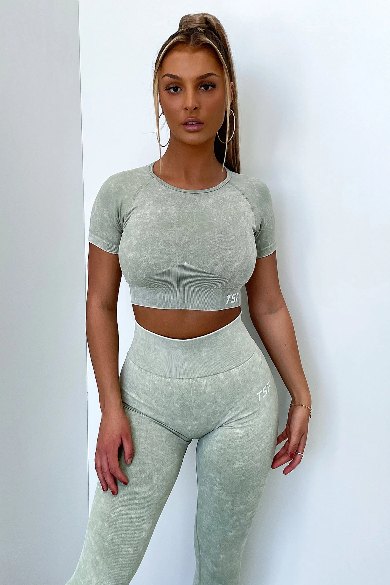 24501-caz-short-sleeve-top-sage-1.webp