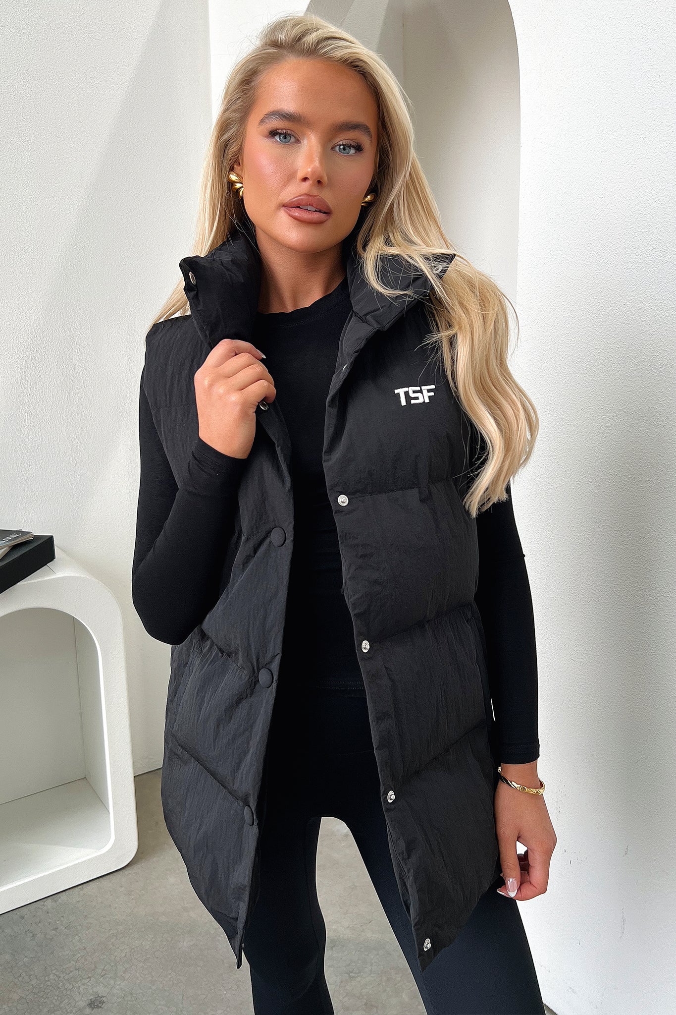 24560-sabre-puffer-vest-black-1.jpg
