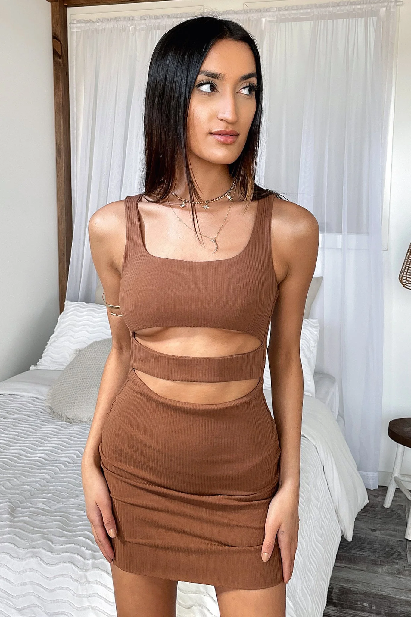 24993-sandy-dress-brown-1.webp