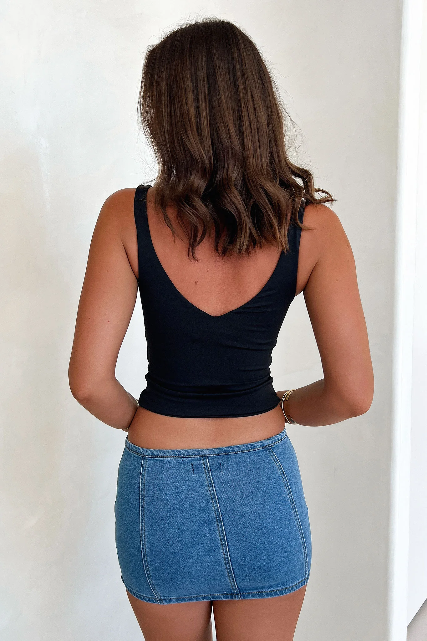 25273-rosetta-mini-denim-skirt-light-blue-1.webp