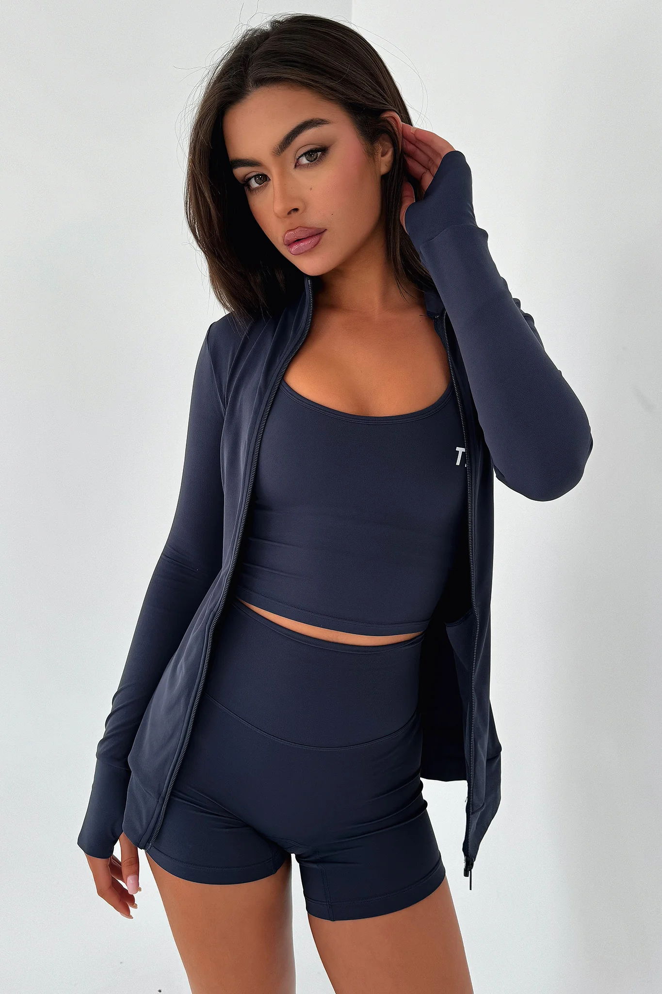 25310-lucian-singlet-navy-1.webp