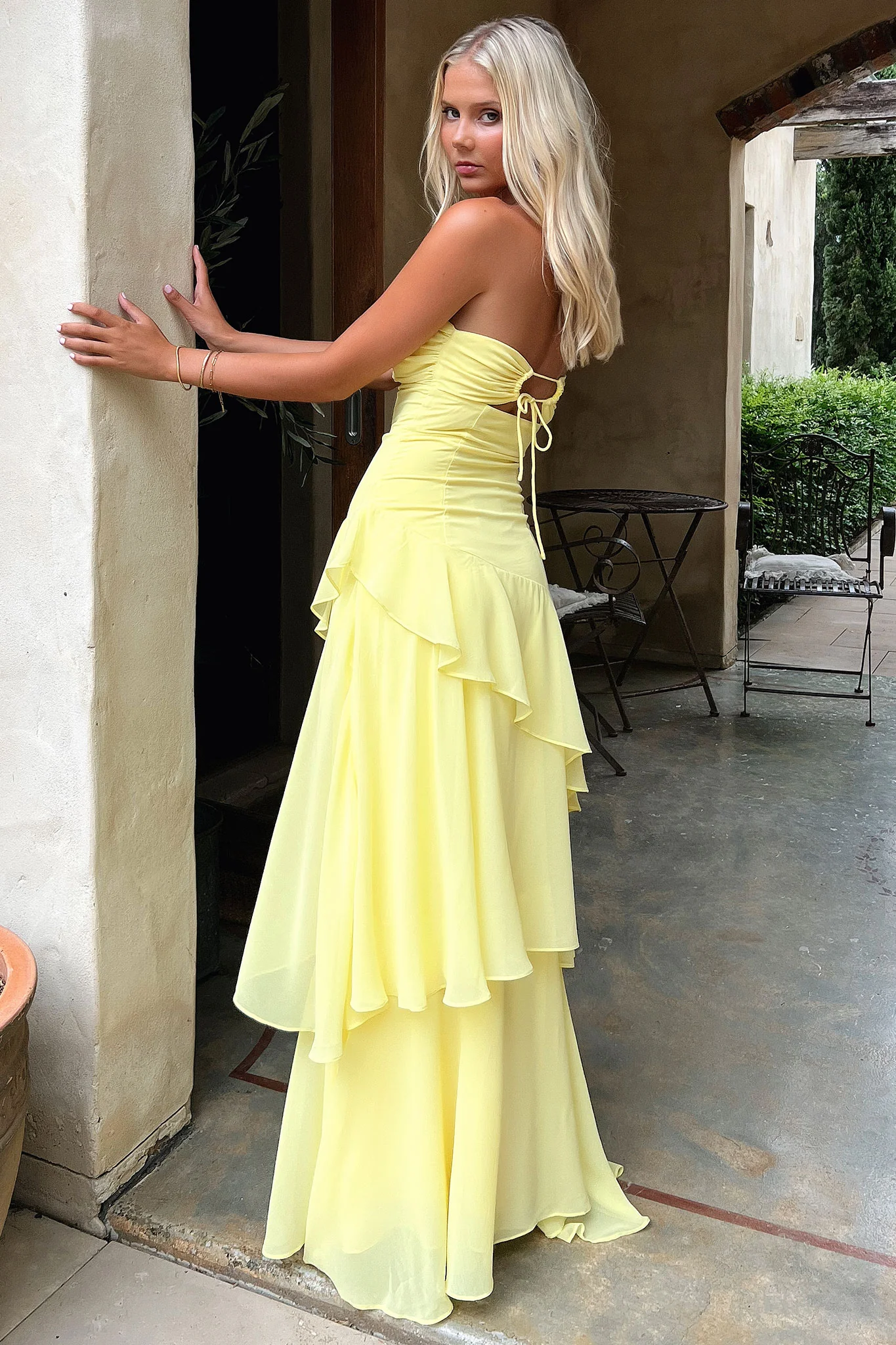 25913-gretta-strapless-maxi-dress-yellow-1.webp