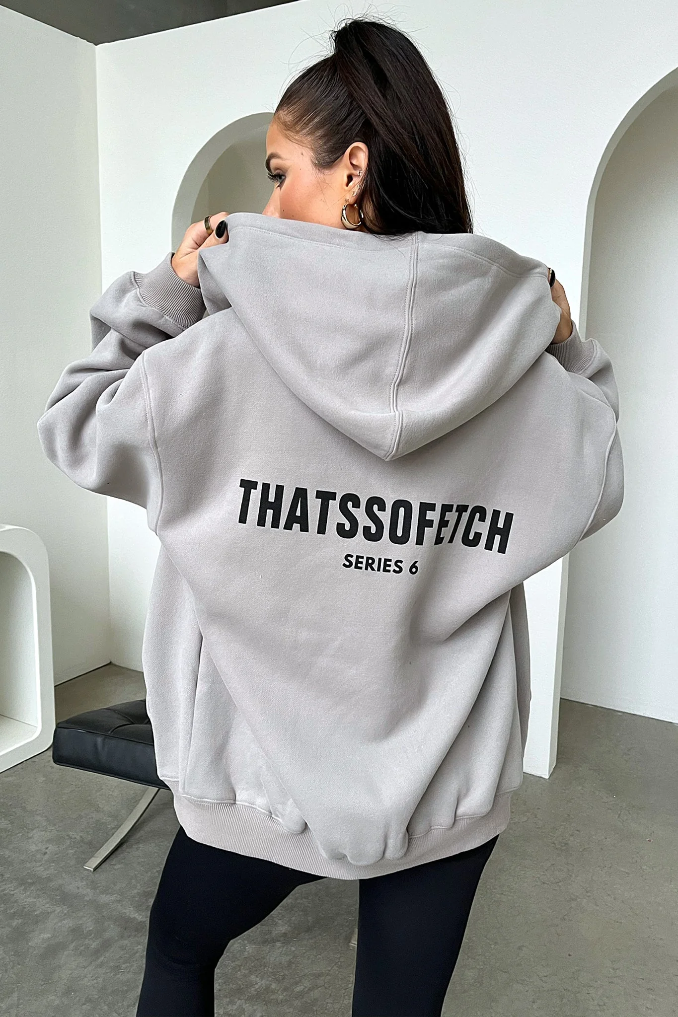 26241-series-6-zip-up-hoodie-grey-1.webp