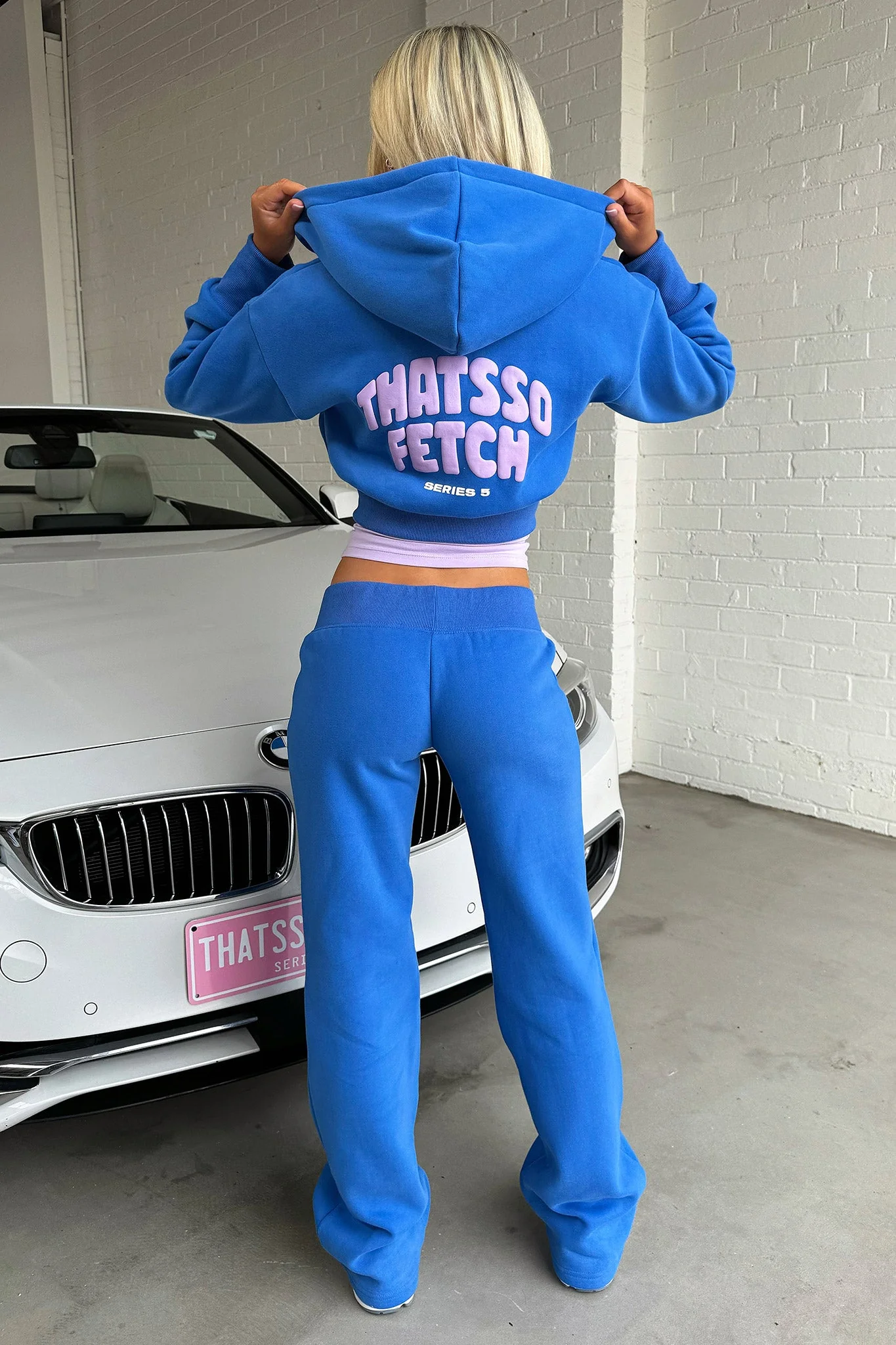 26751-series-5-low-rise-sweatpants-royal-blue-1.webp