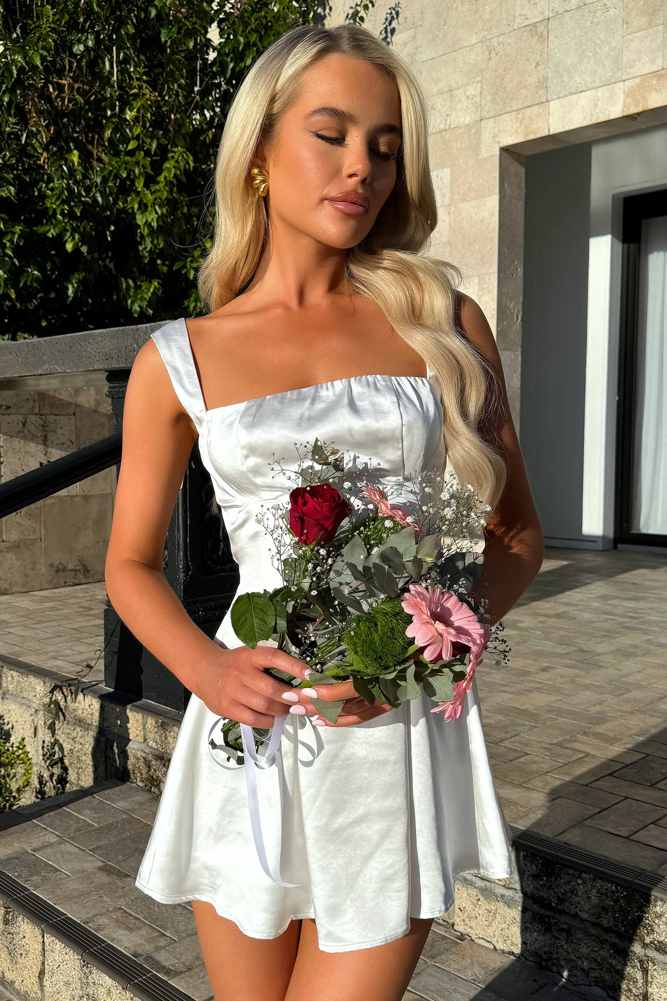 27489-edina-satin-mini-dress-white-1.webp