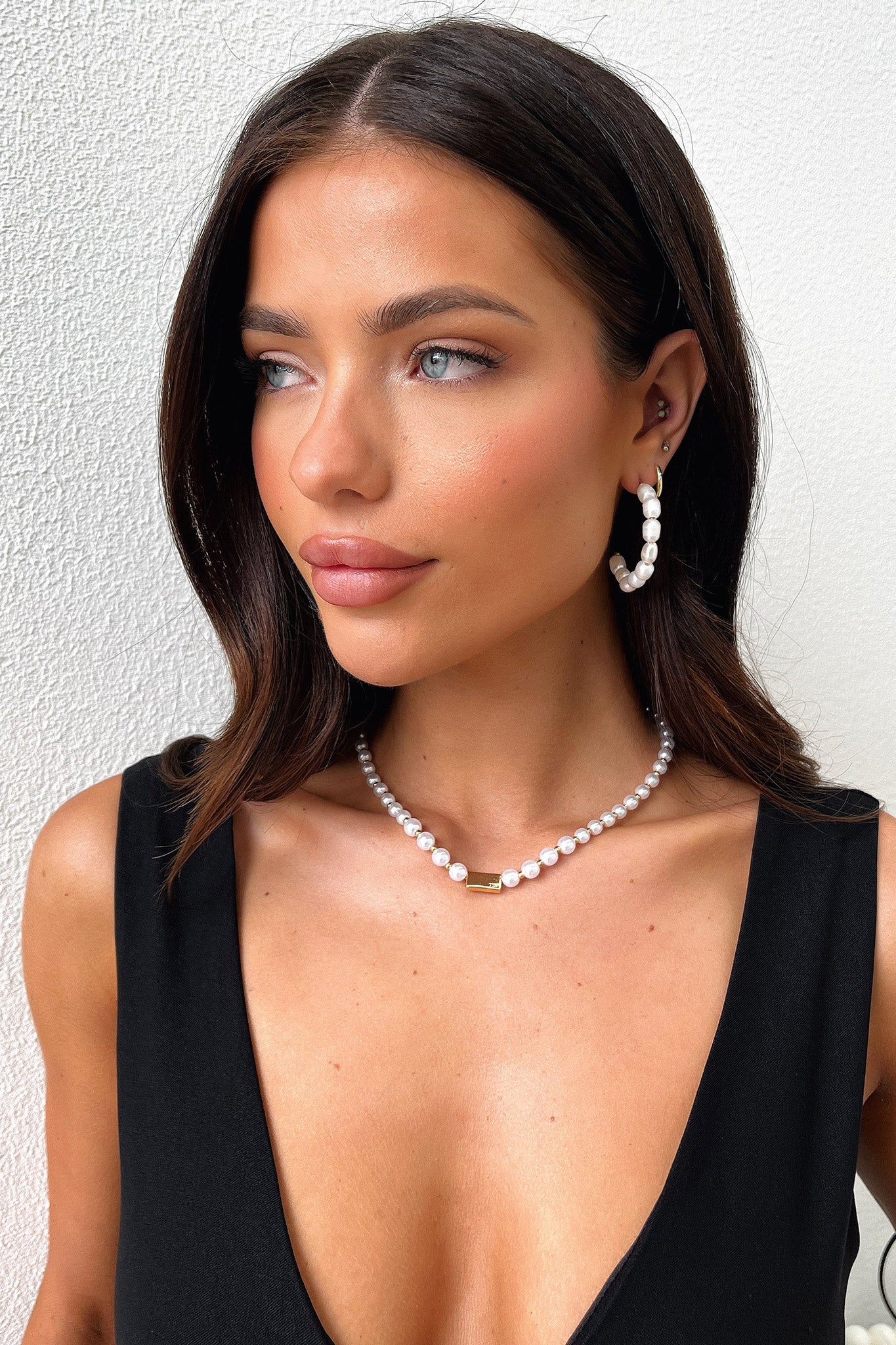 2888-haven-pearl-necklace-gold-1.jpg