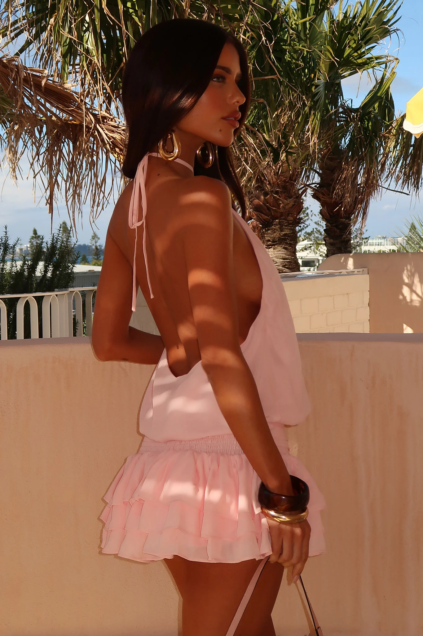 29116-latina-open-back-mini-dress-baby-pink-1.webp