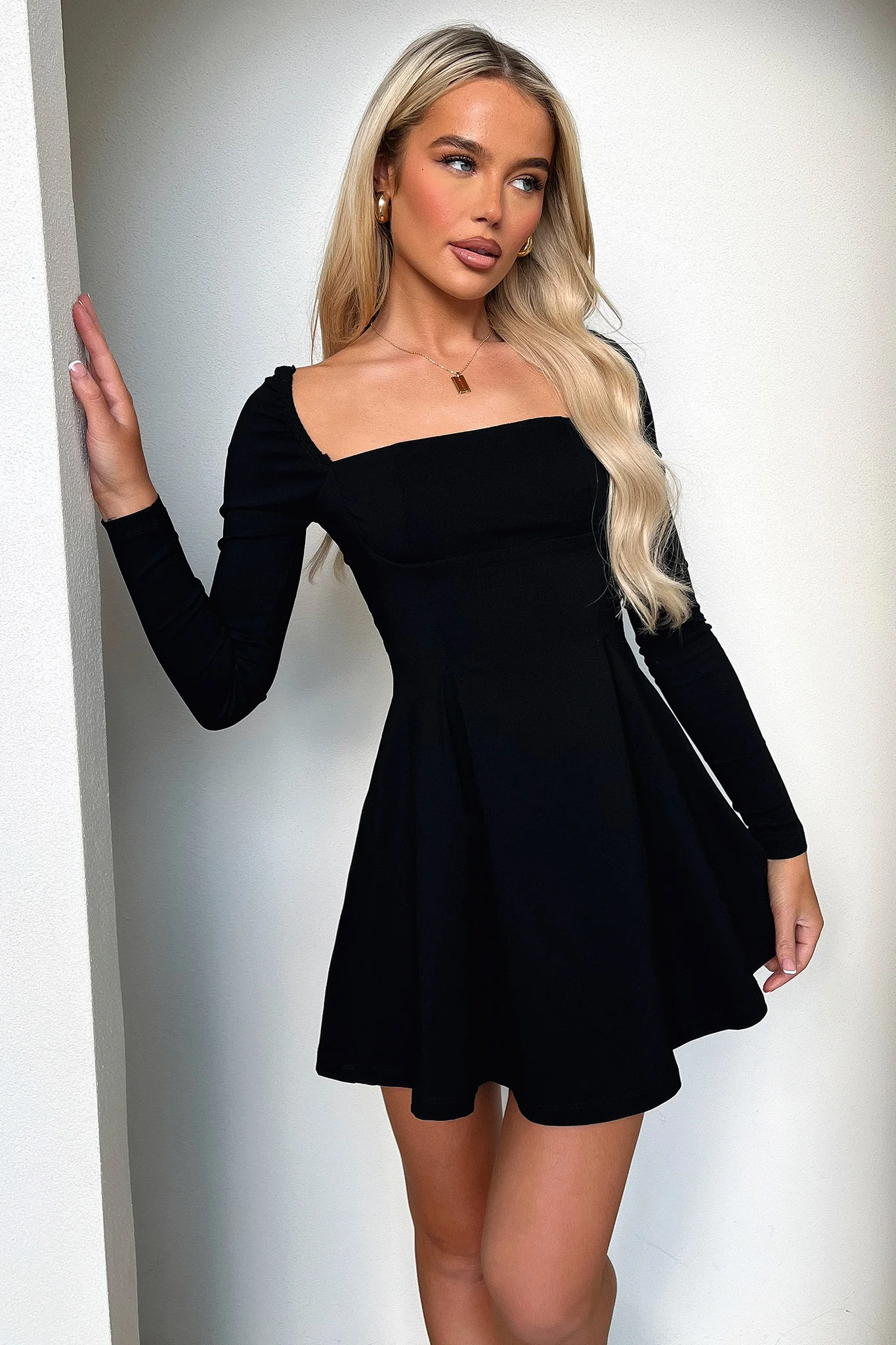 29566-tabitha-long-sleeve-mini-dress-black-1.jpg