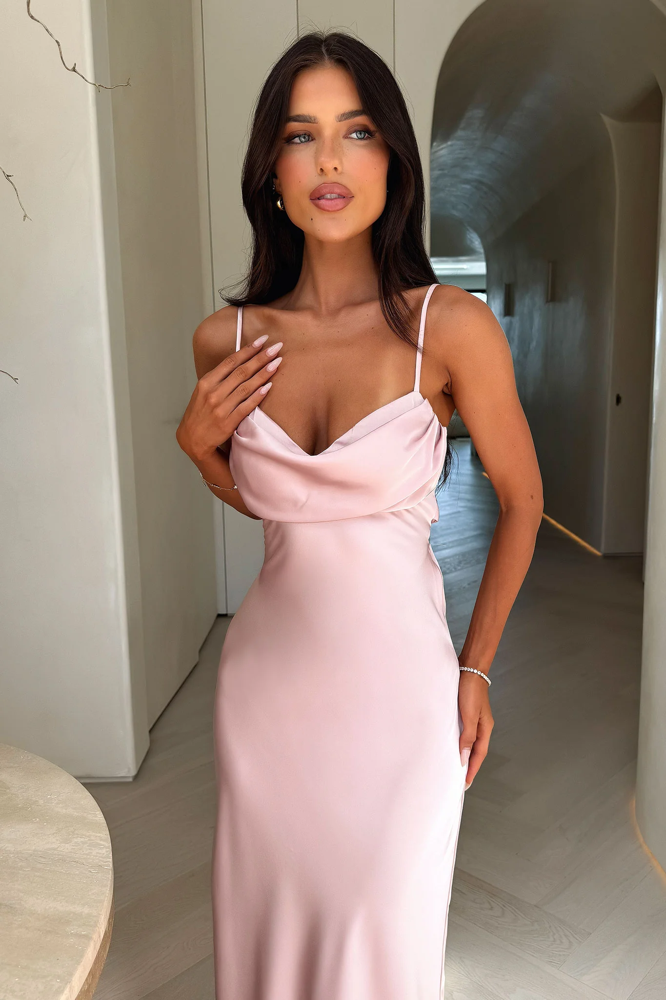 29821-novella-maxi-dress-pink-1.webp