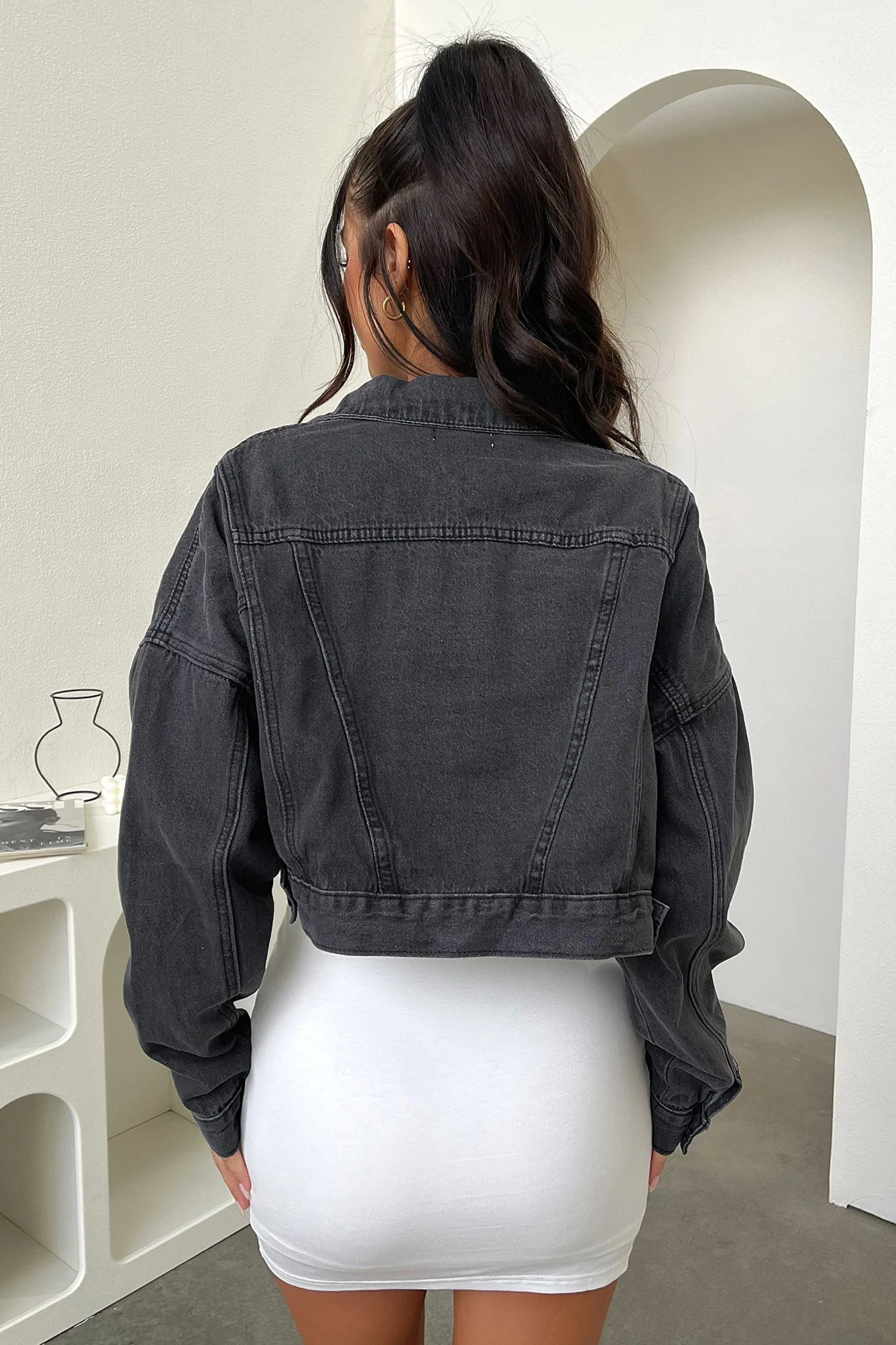 30139-king-cropped-denim-jacket-black-denim-1.webp