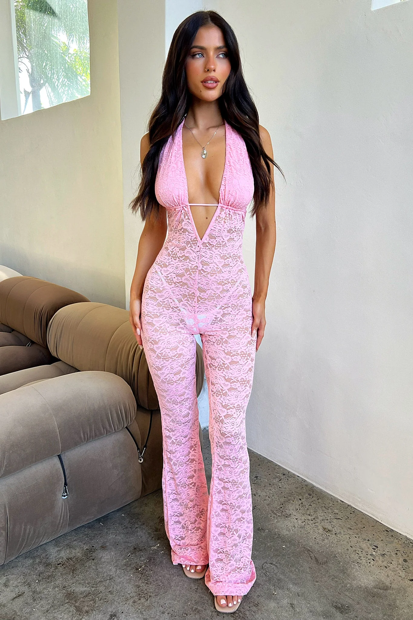 30321-nayla-lace-jumpsuit-baby-pink-1.webp