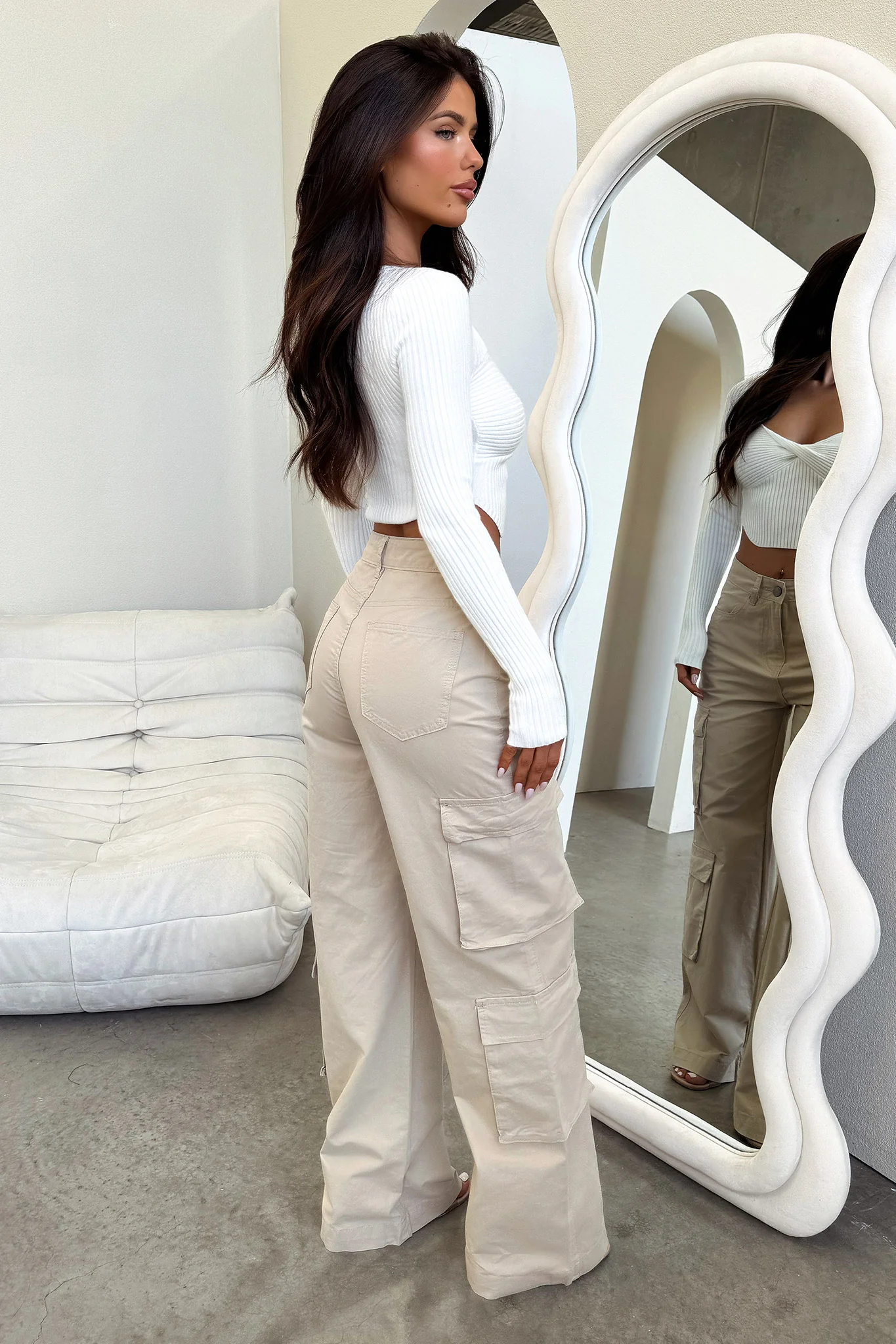30801-alyssa-cargo-pants-beige-1.webp