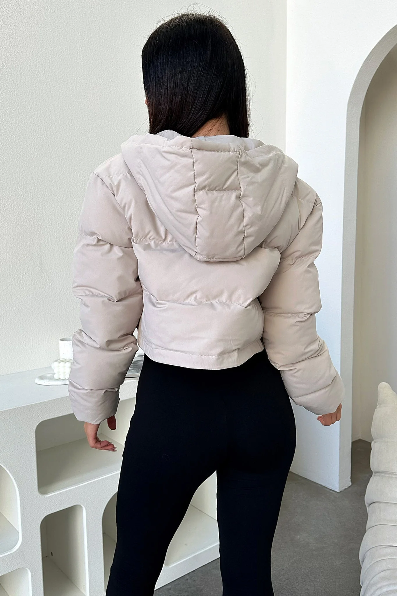 30940-cyrus-puffer-jacket-bone-1.webp