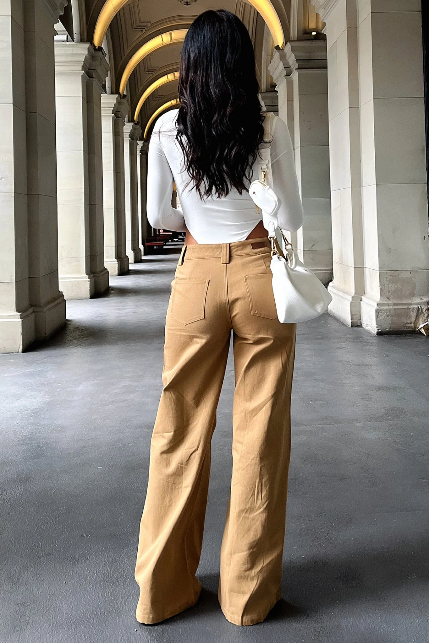 31025-inaya-wide-leg-jean-tan-1.webp