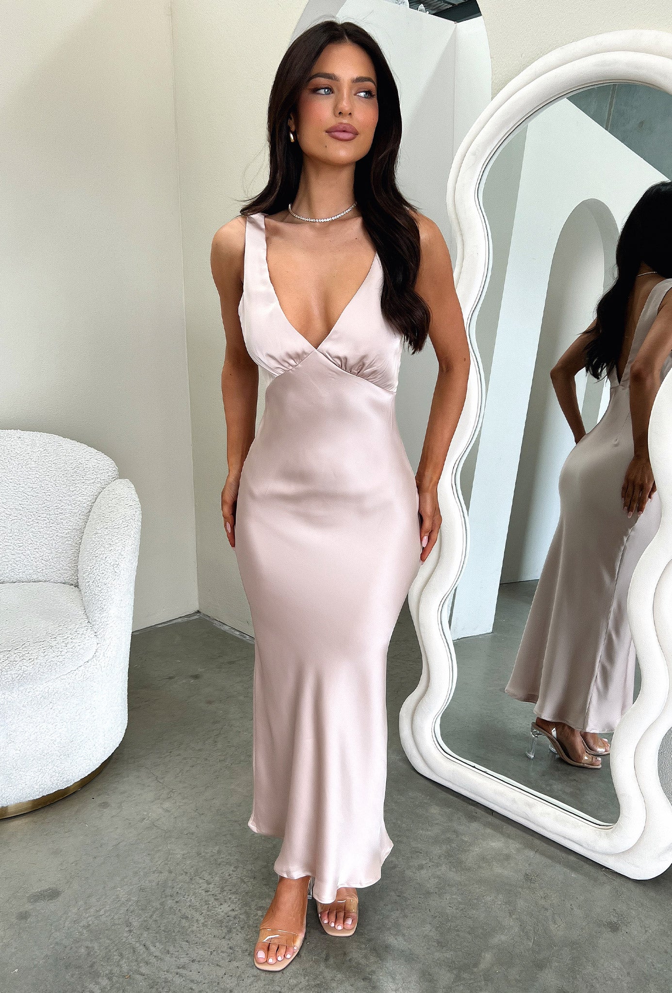31162-delayne-v-neck-satin-midi-dress-champagne-1.webp