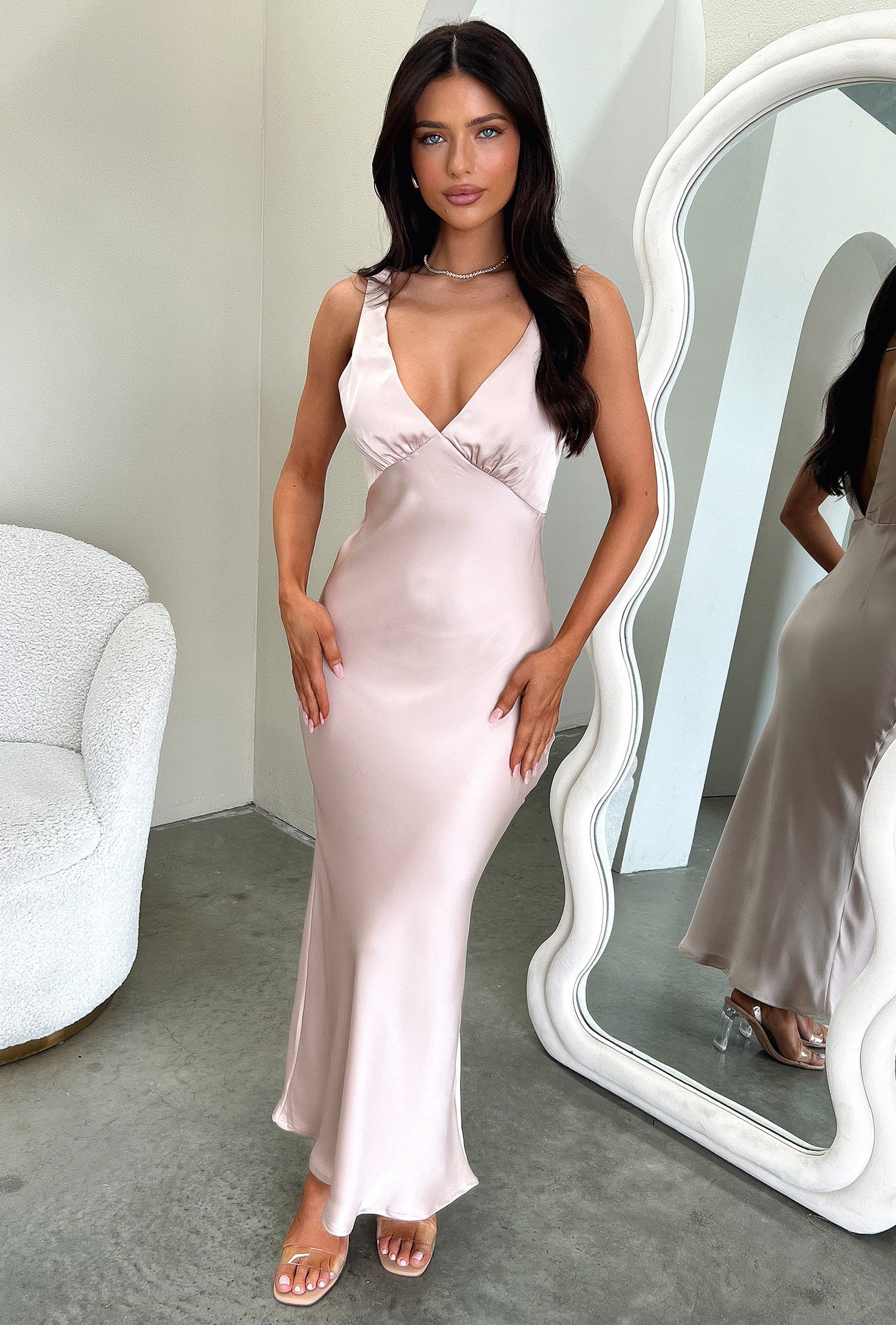 31162-delayne-v-neck-satin-midi-dress-champagne-1.webp